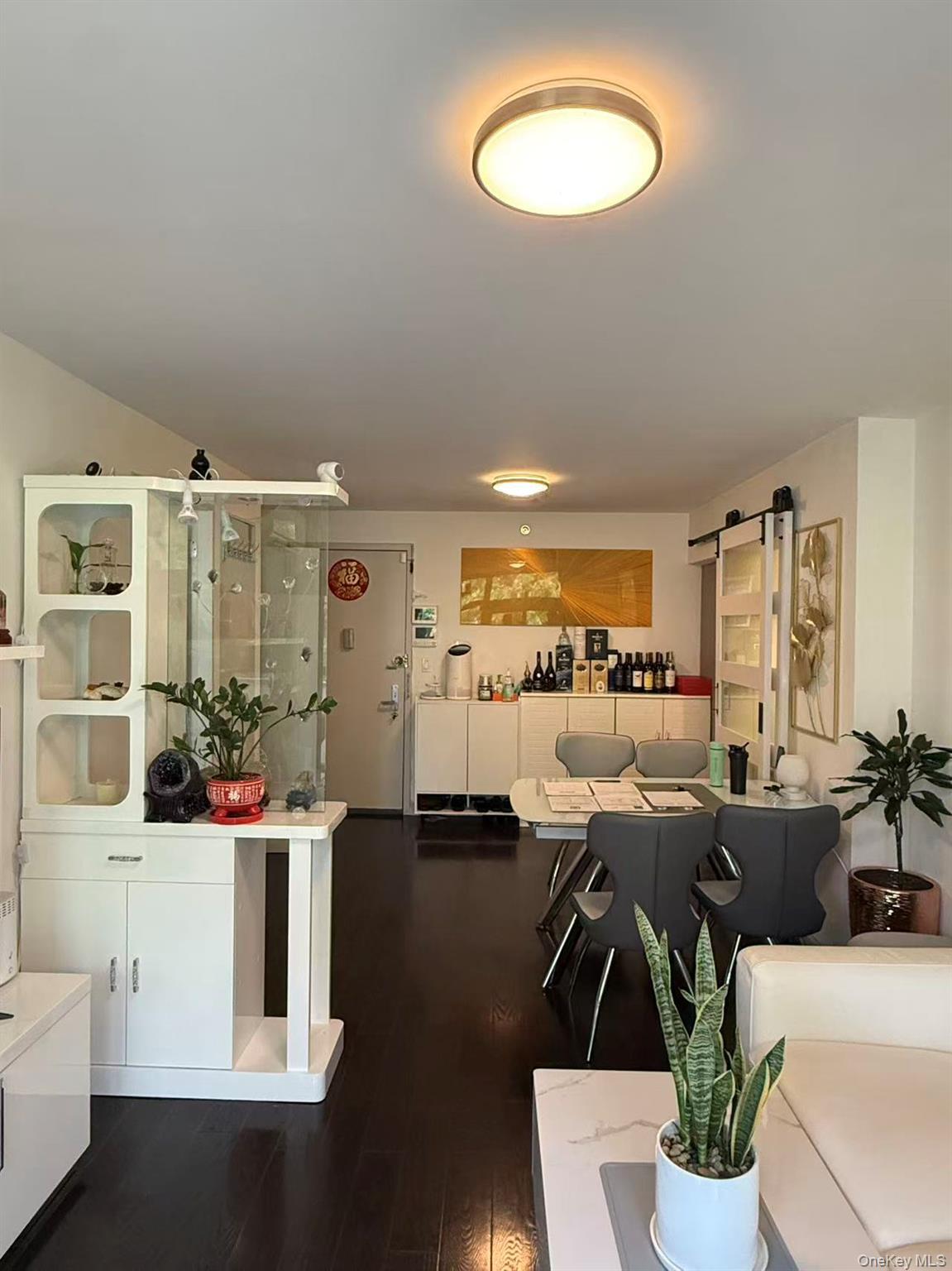 14438 35th Avenue, Unit 3B photo 4