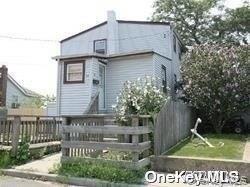 64 Waterview Street – For Sale