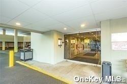 233 E Shore Road, Unit 204 photo 2