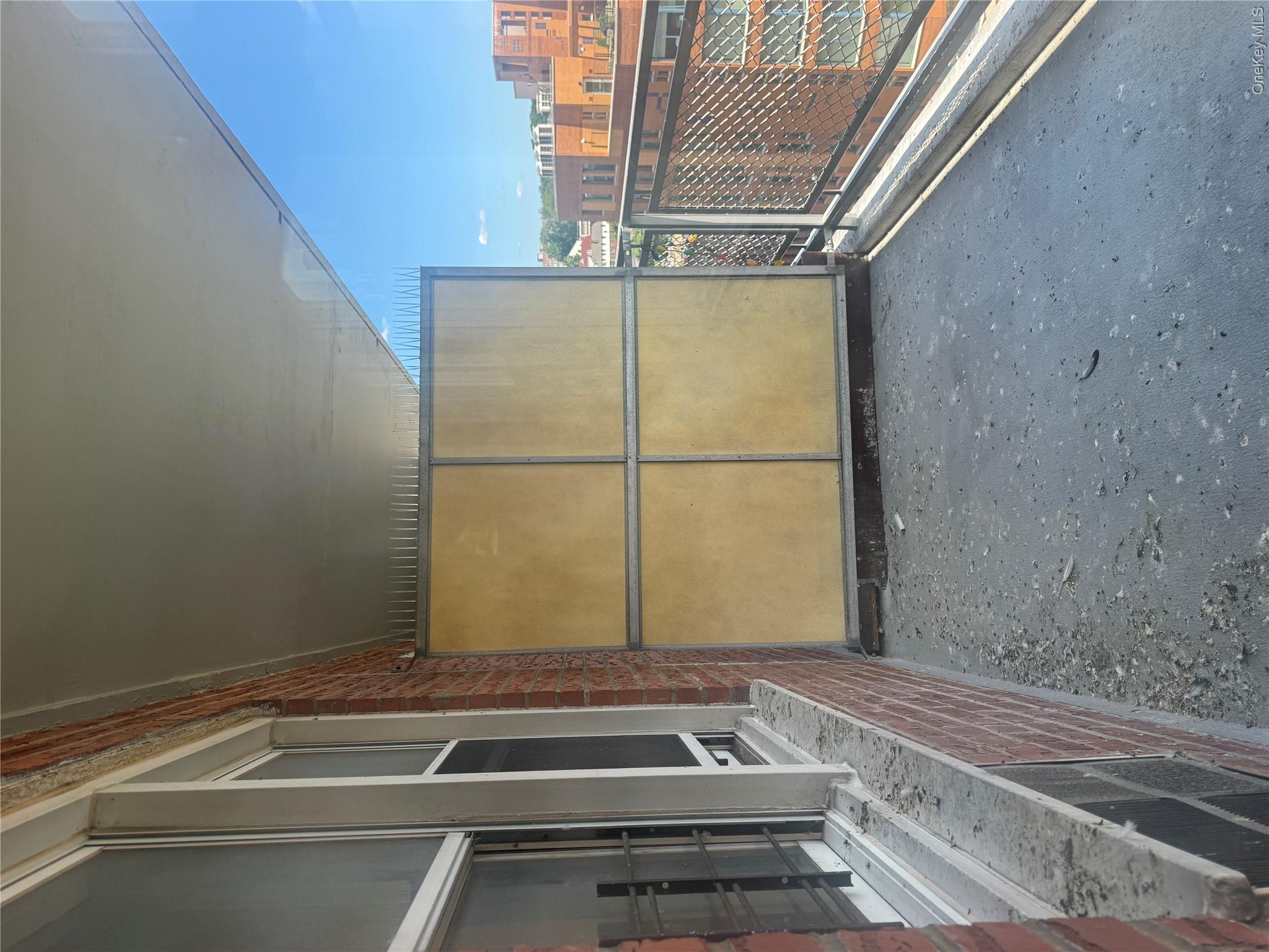 160-10 89th Avenue, Unit 9E photo 14
