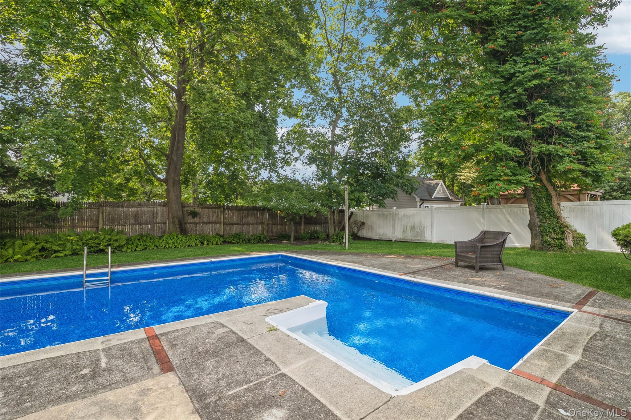 12 Larry Road – For Sale photo 47