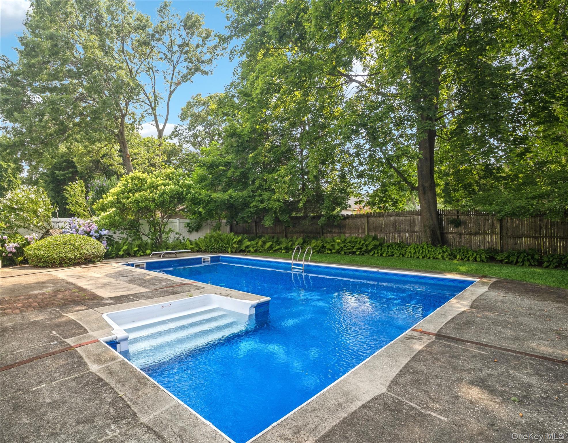 12 Larry Road – For Sale photo 46