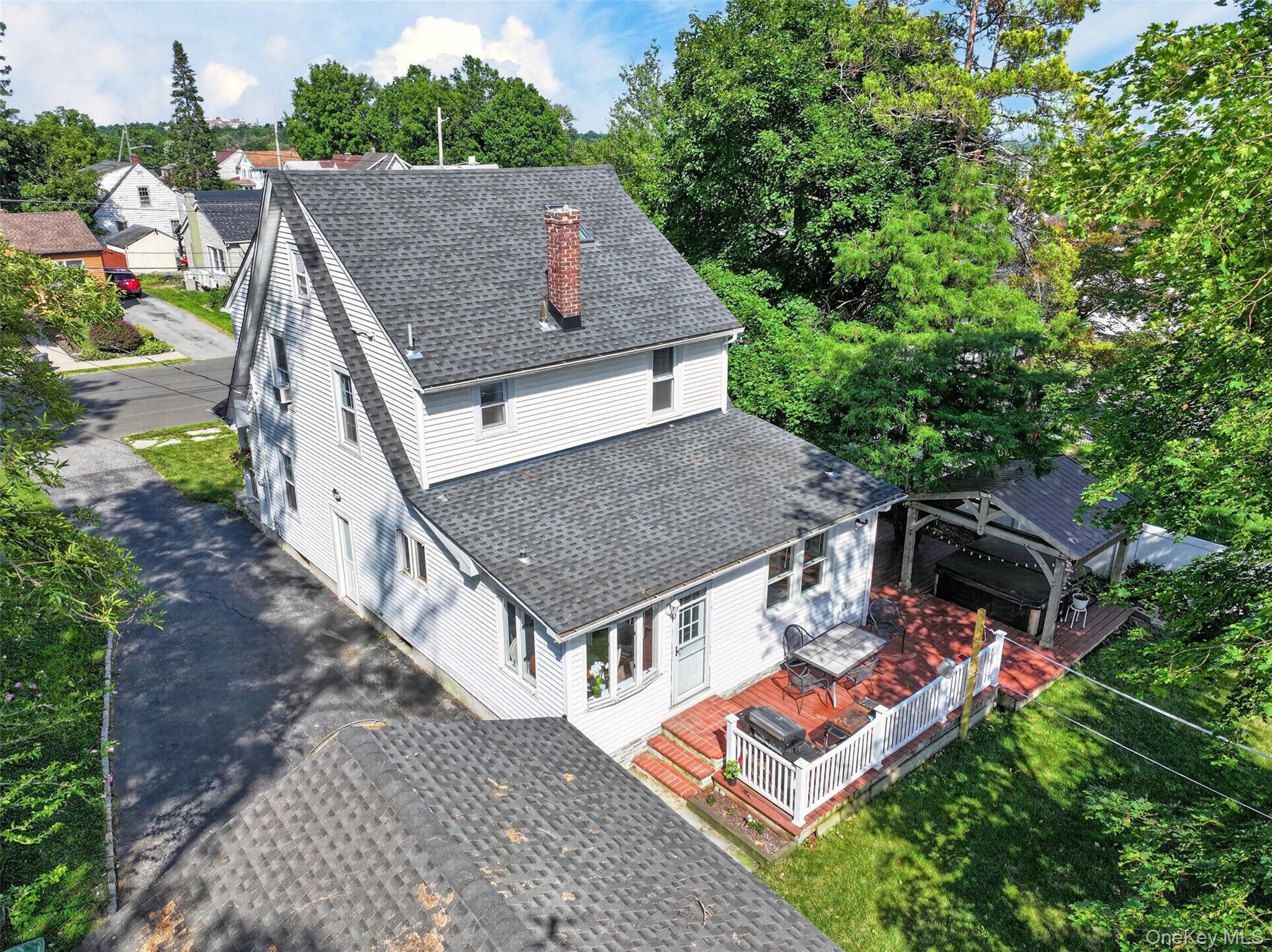 34 Adams Avenue – For Sale photo 9