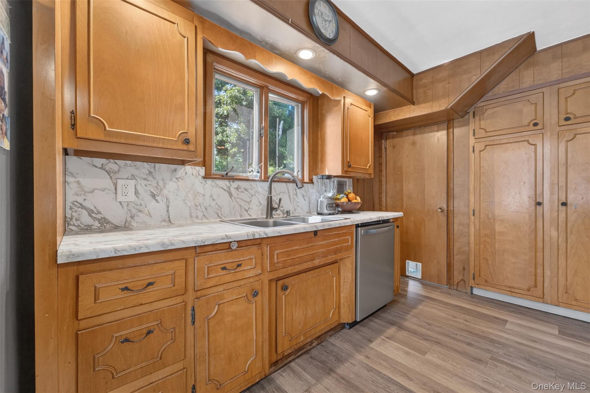 34 Adams Avenue – For Sale photo 34