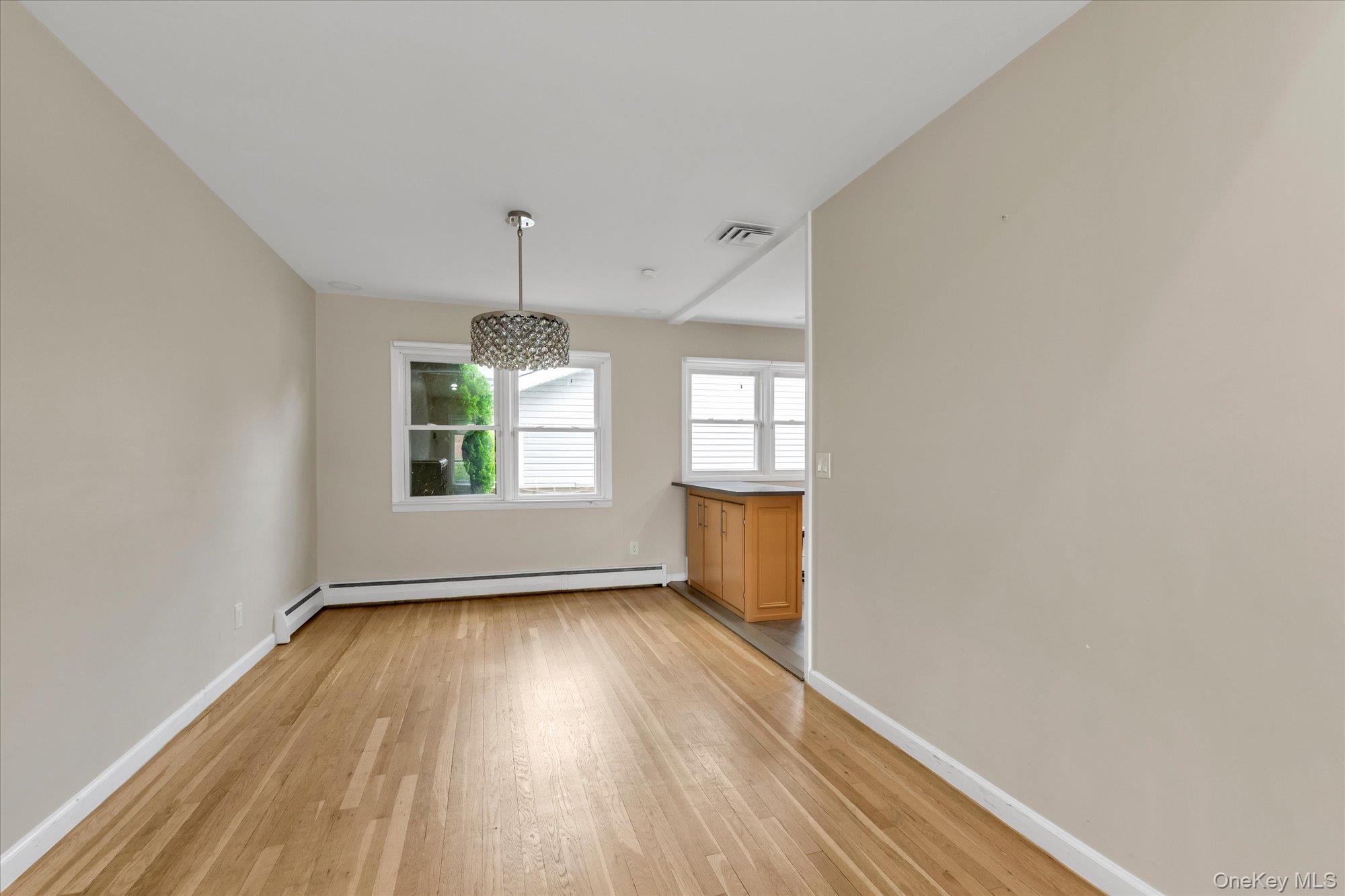 964 Cranford Avenue – For Sale photo 5
