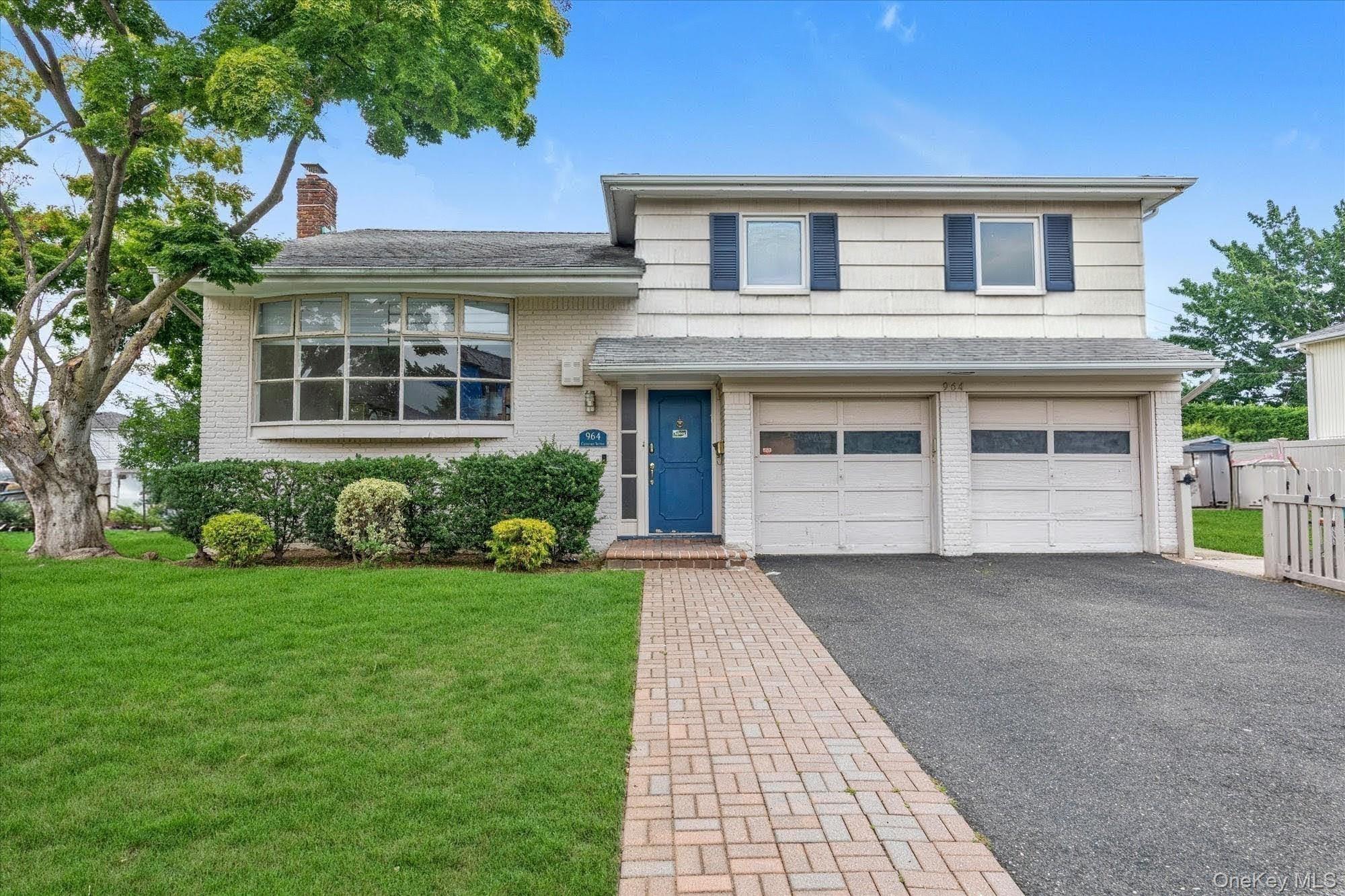 964 Cranford Avenue – For Sale
