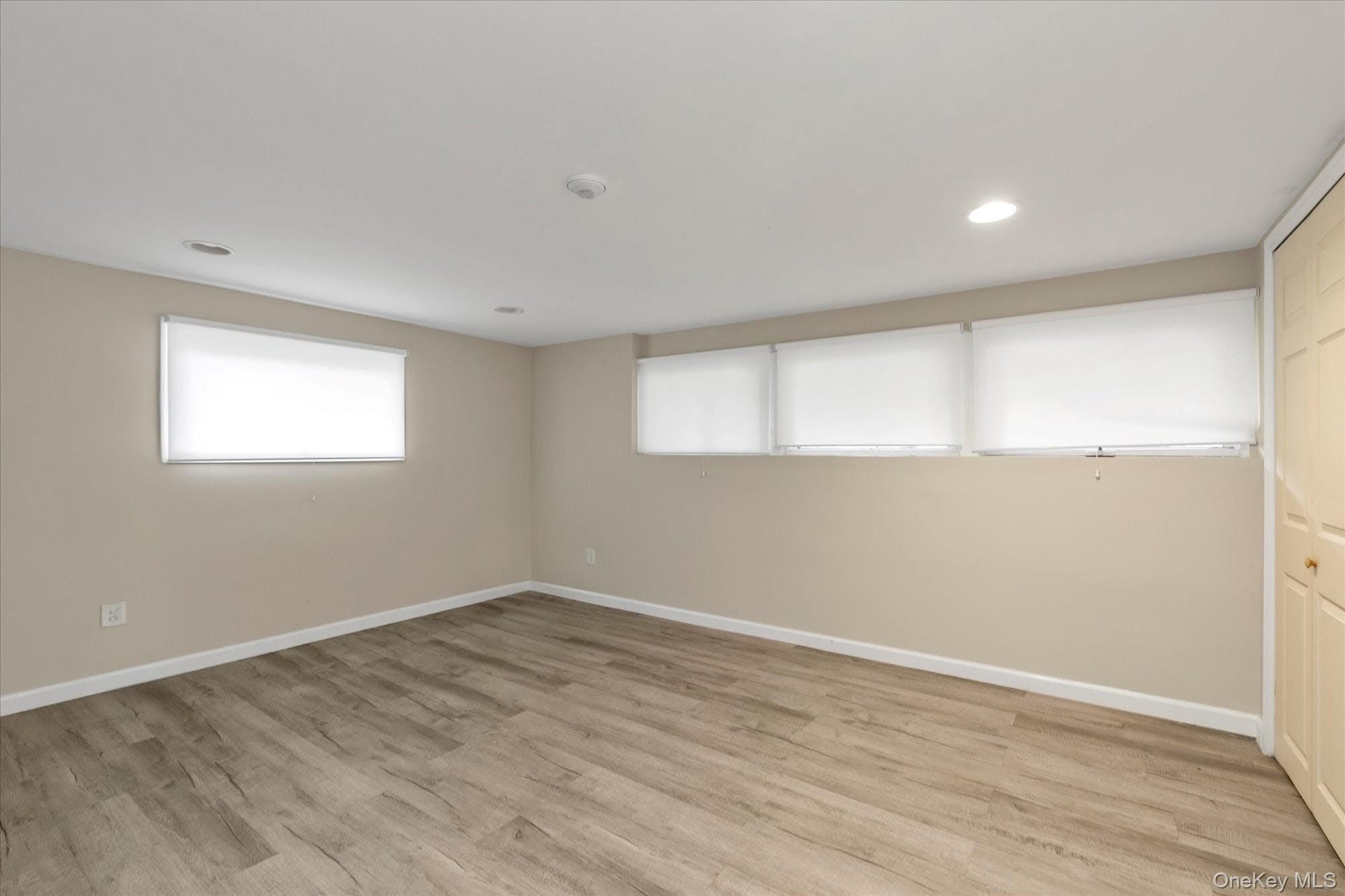 964 Cranford Avenue – For Sale photo 16