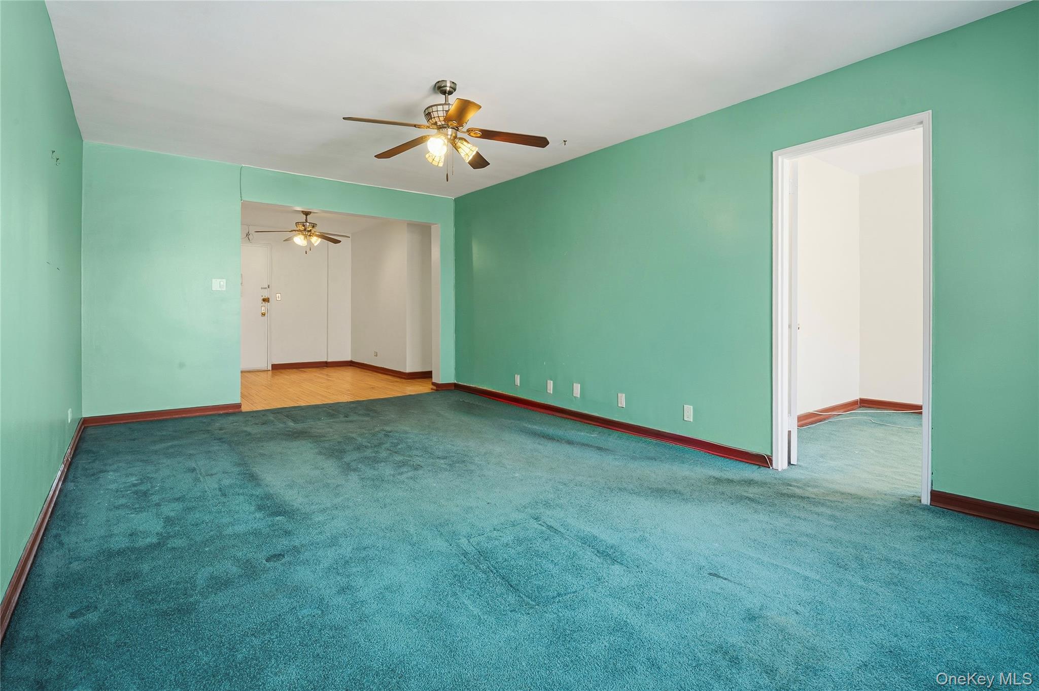 7510 Yellowstone Boulevard, Unit 5L photo 2