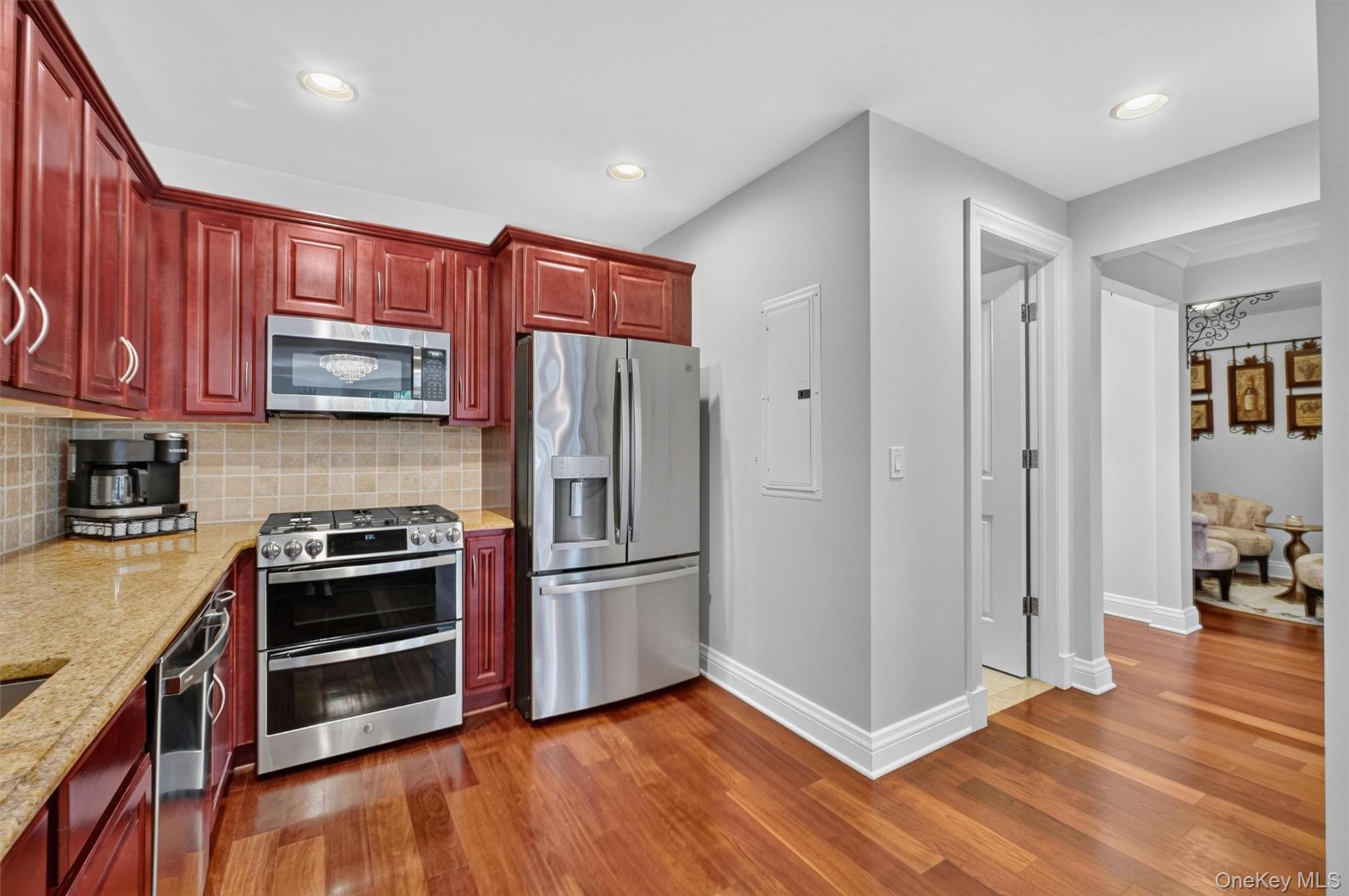 436 Trump Park – For Sale photo 8