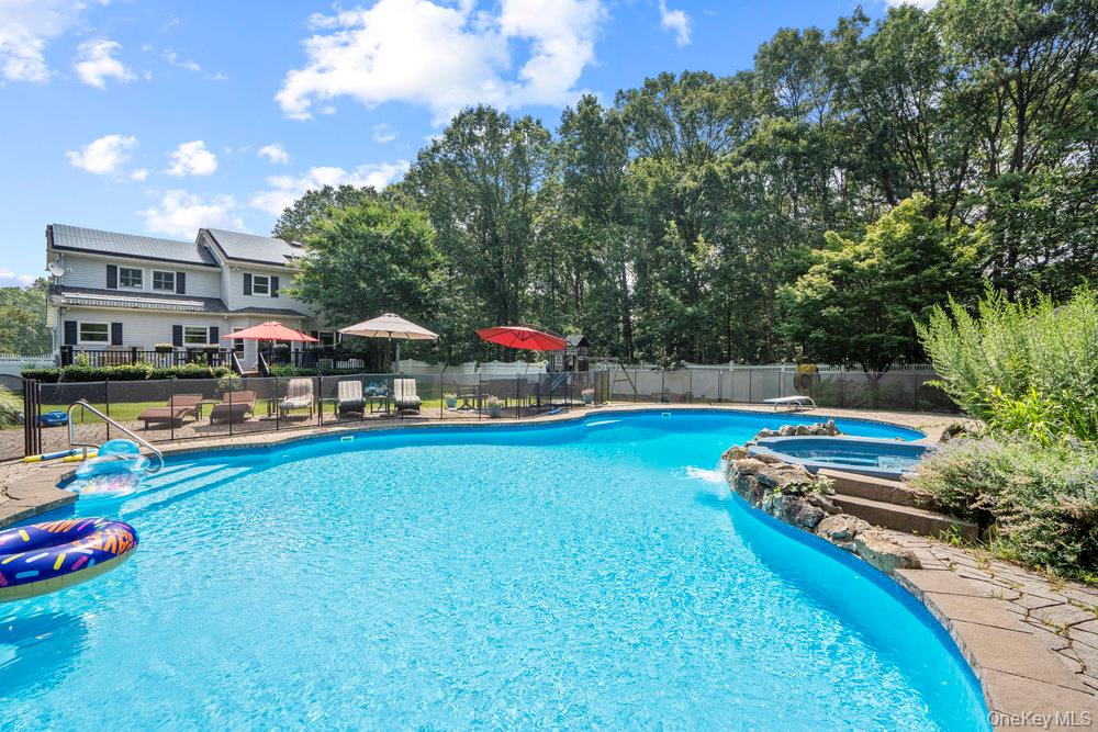 15 Victoria Court – For Sale photo 35