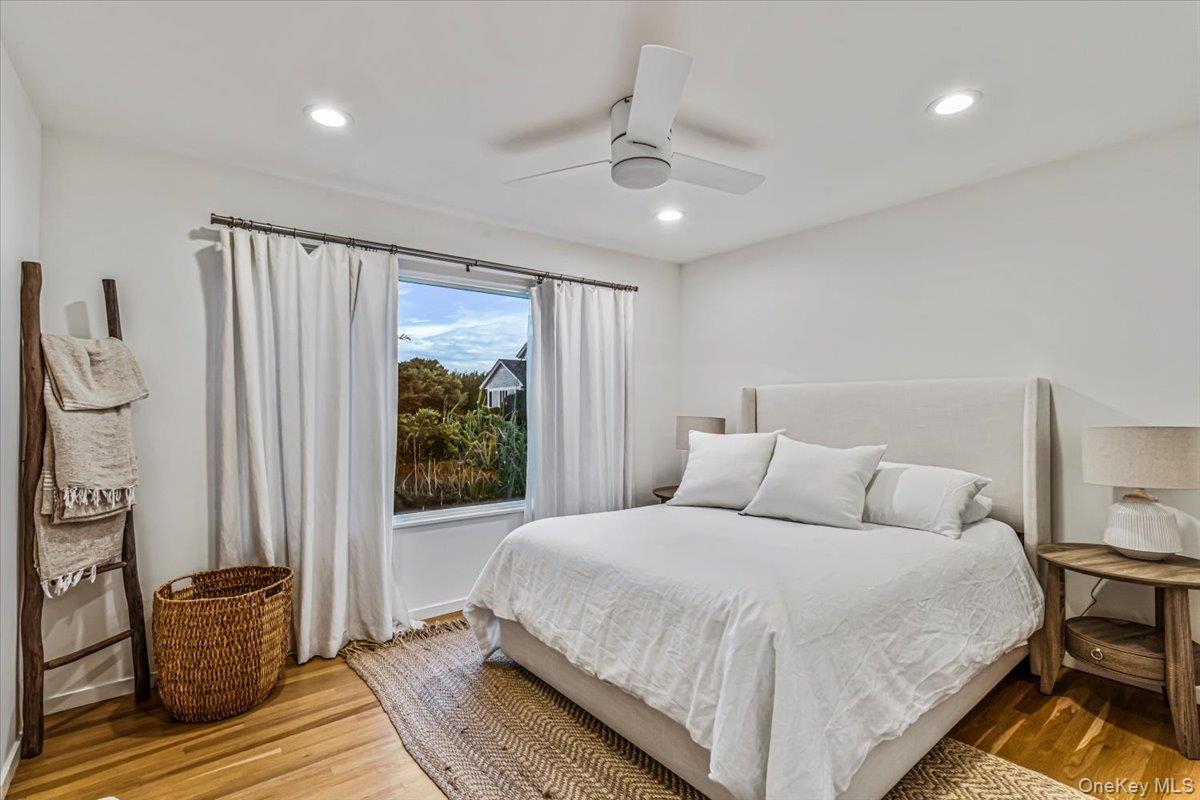 192 Dune Road – For Rent photo 16