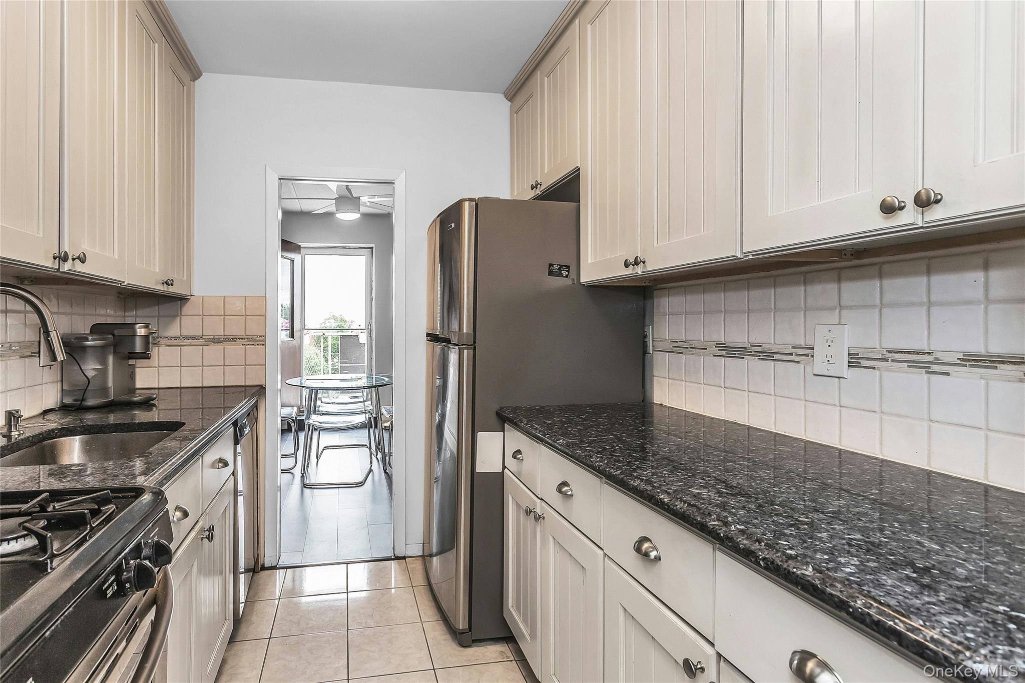 135 Post Avenue, Unit 6B photo 24