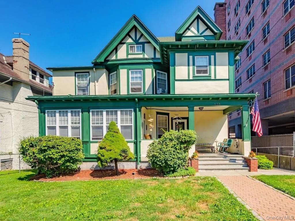 131 Lockwood Avenue – For Rent