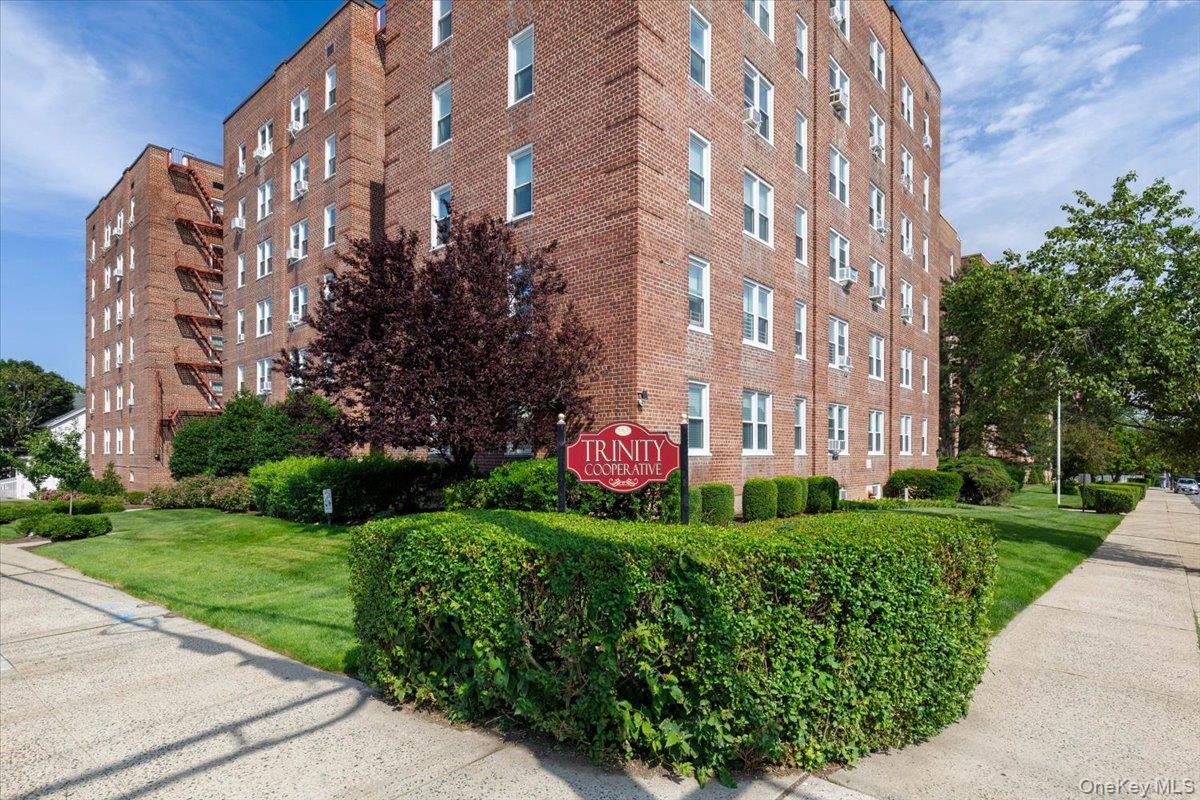 126 Church Street, Unit 6C photo 3