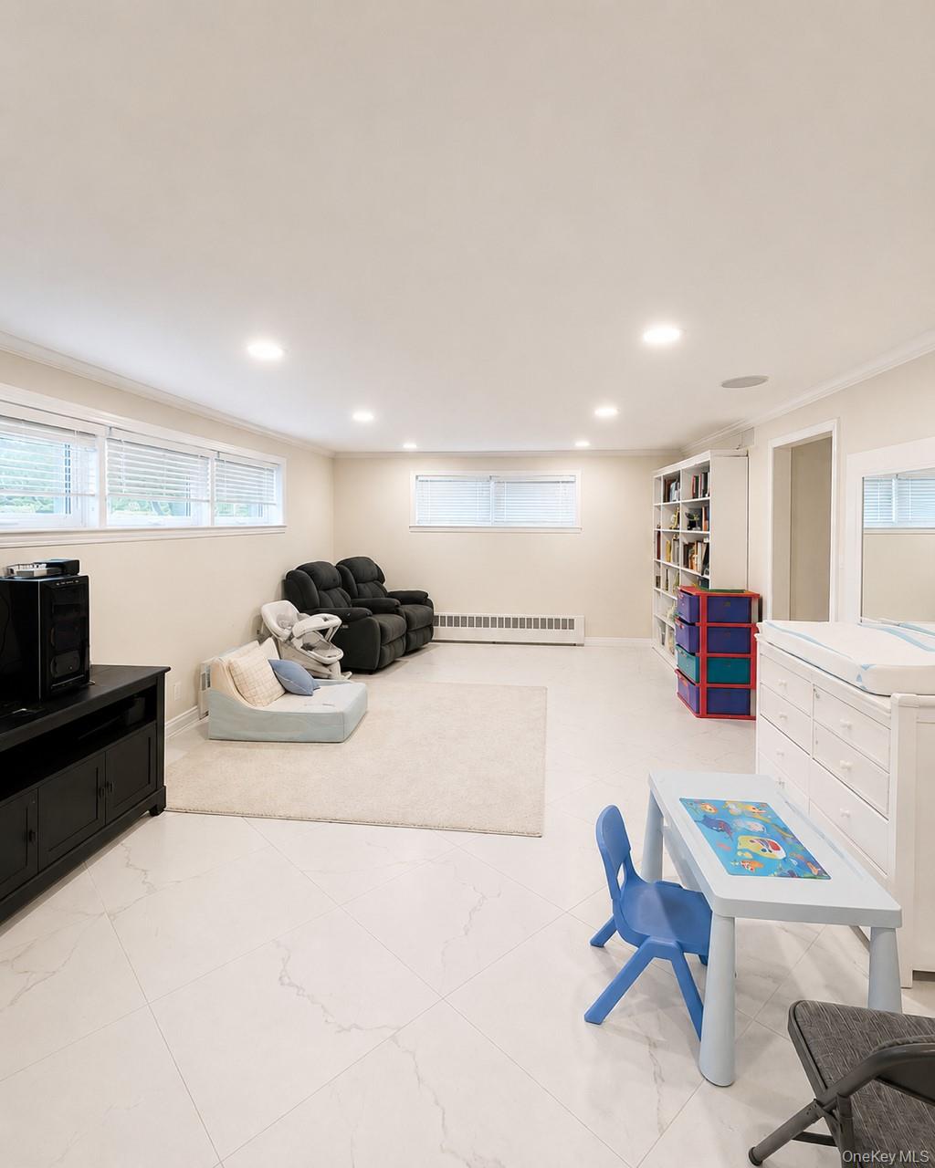 886 Woodmere Drive – For Sale photo 21