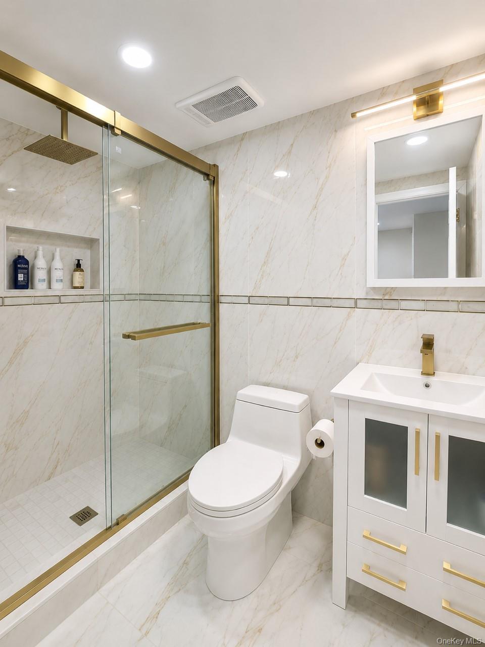886 Woodmere Drive – For Sale photo 25