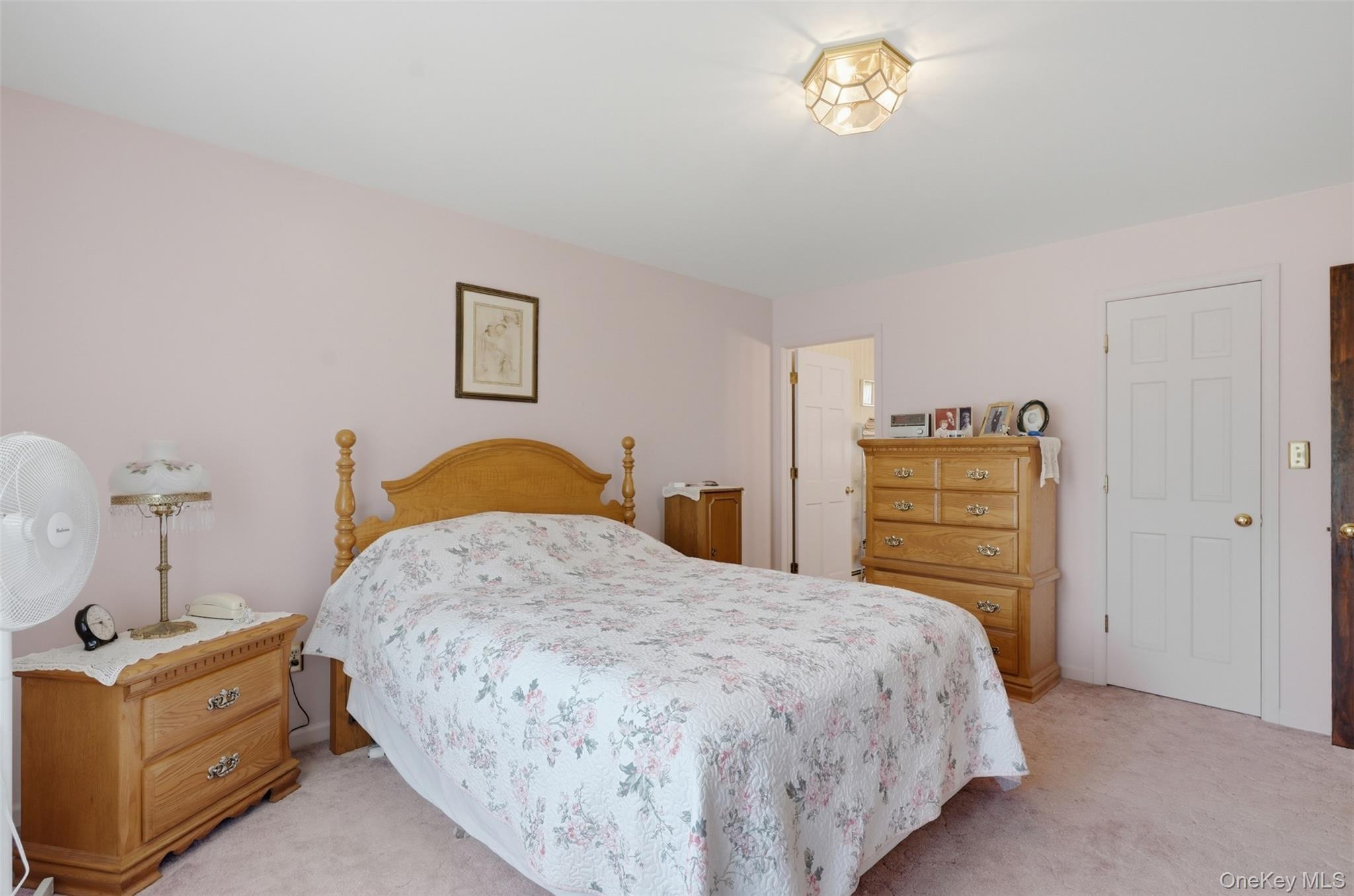 806 Peenpack Trail – For Sale photo 16