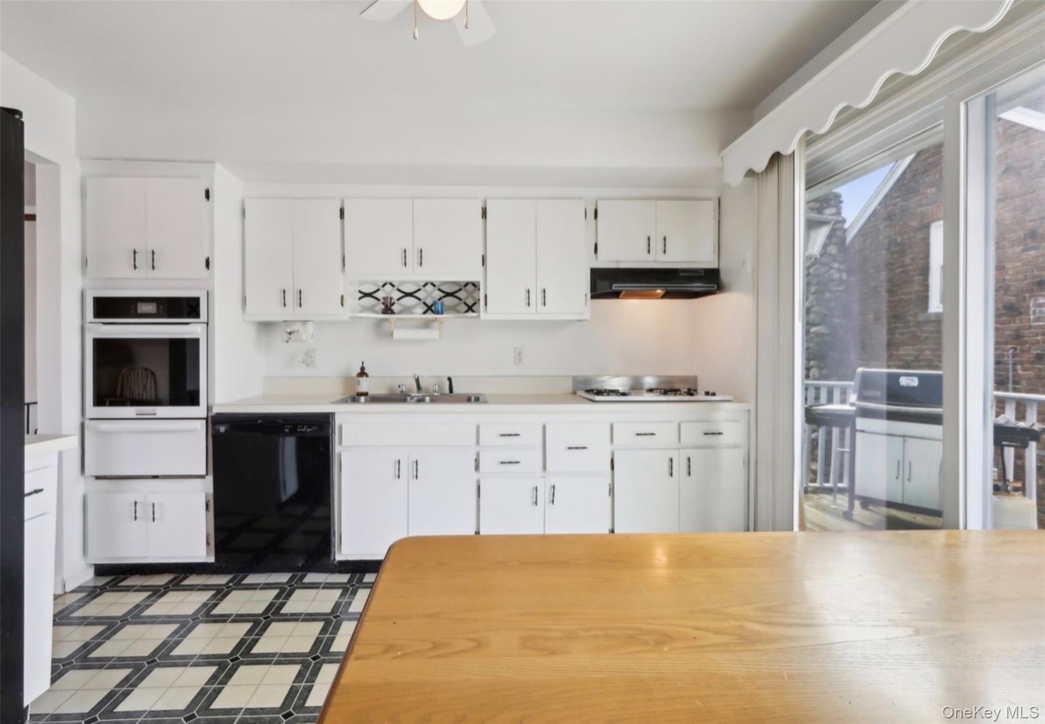 14 Lafayette Avenue – For Sale photo 8