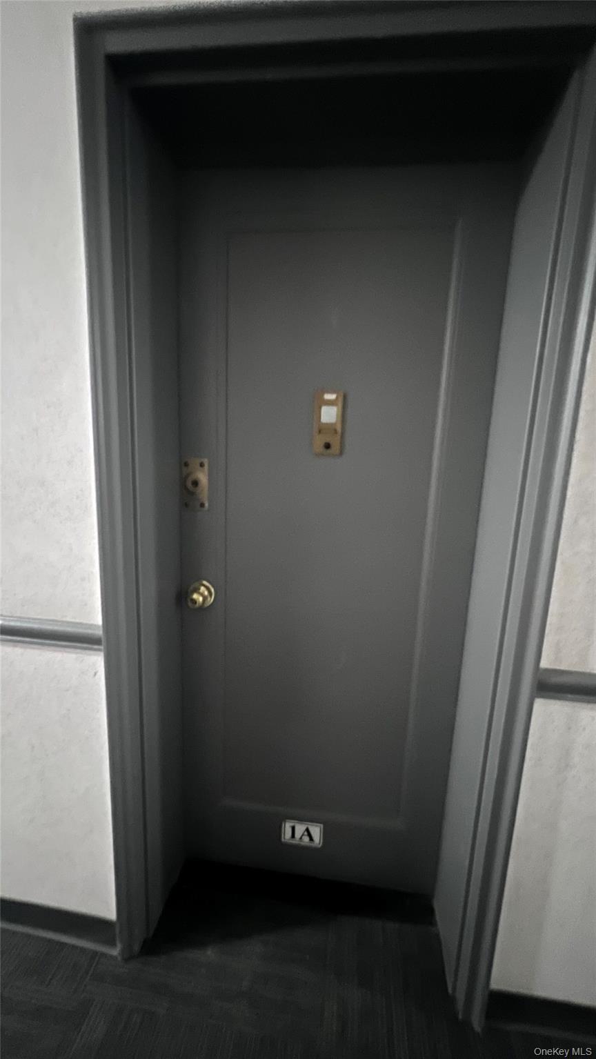 625 Gramatan Avenue, Unit 1A photo 4