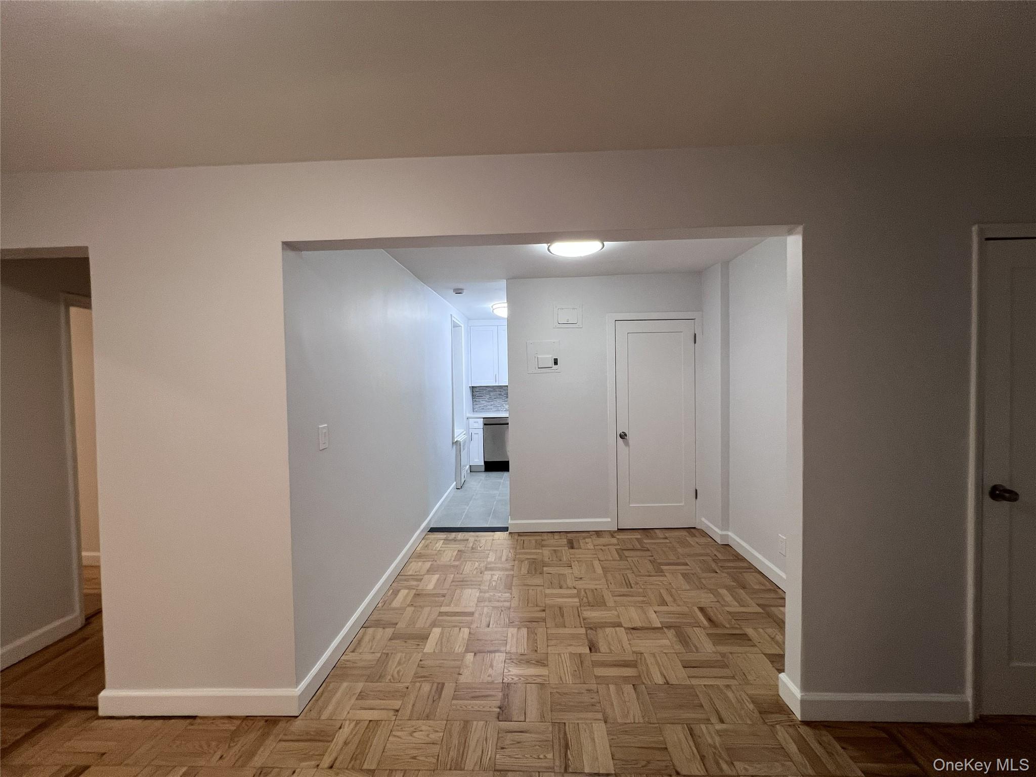 625 Gramatan Avenue, Unit 1A photo 7