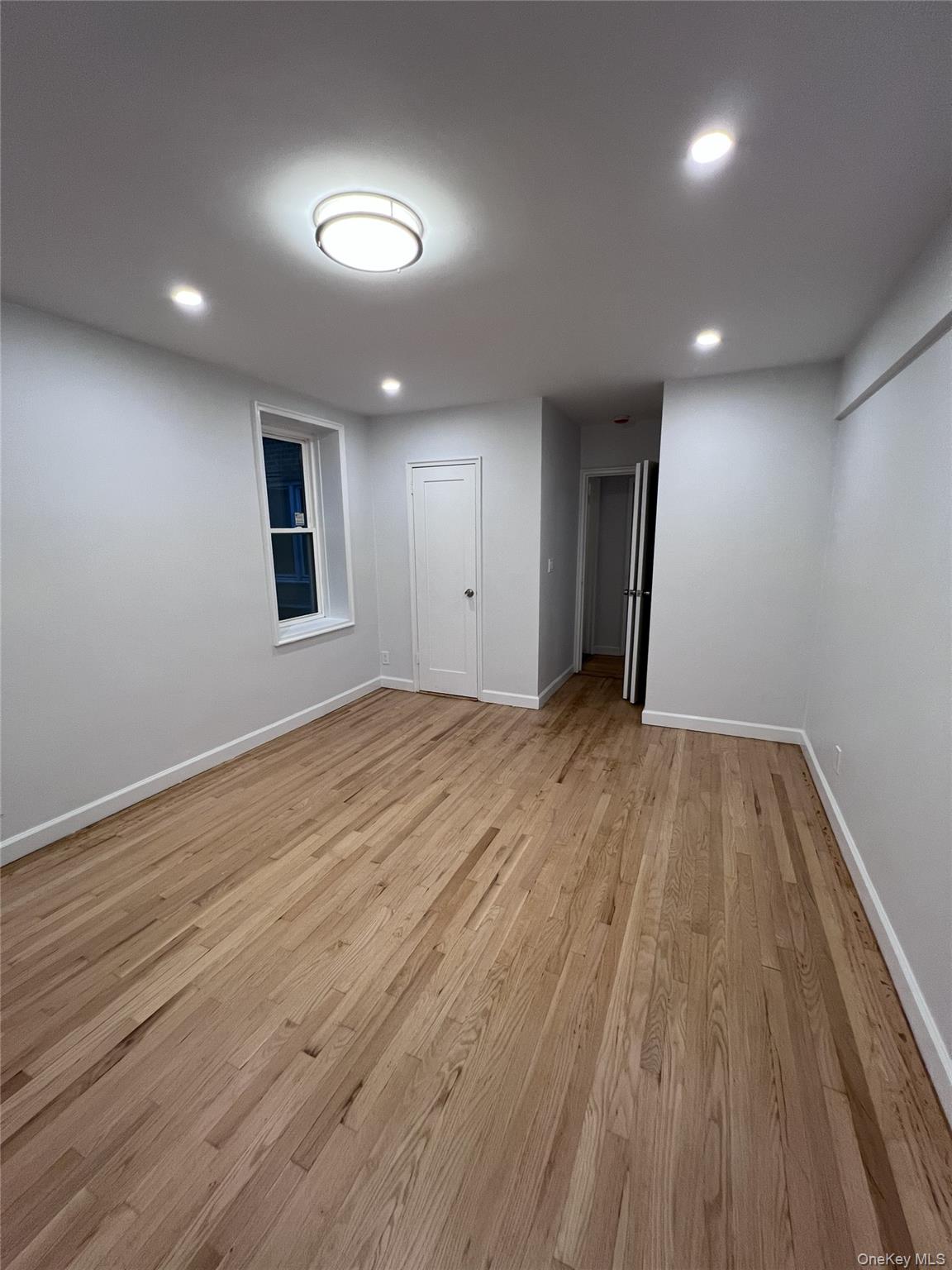 625 Gramatan Avenue, Unit 1A photo 15