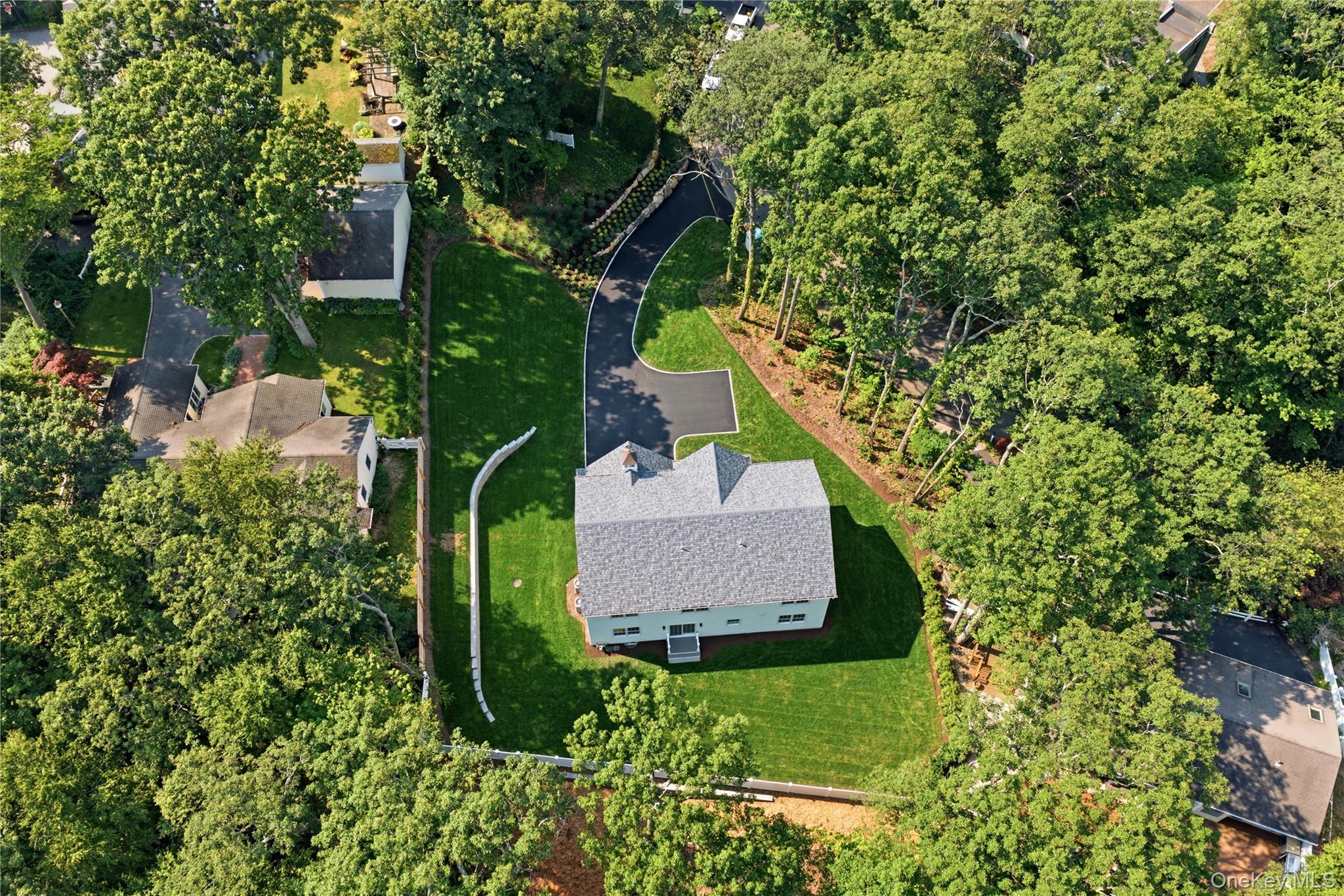 5 Glen Way – For Sale photo 33