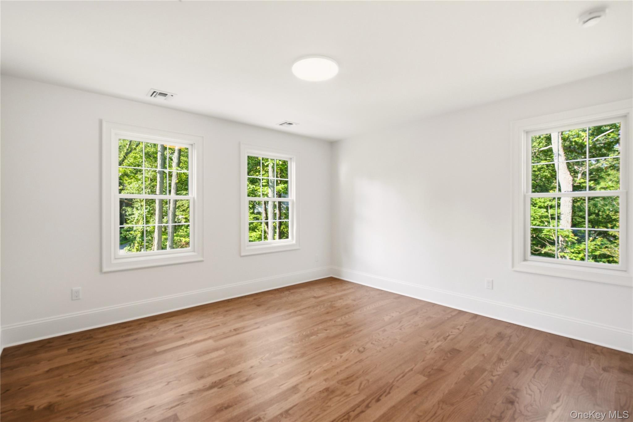 5 Glen Way – For Sale photo 17