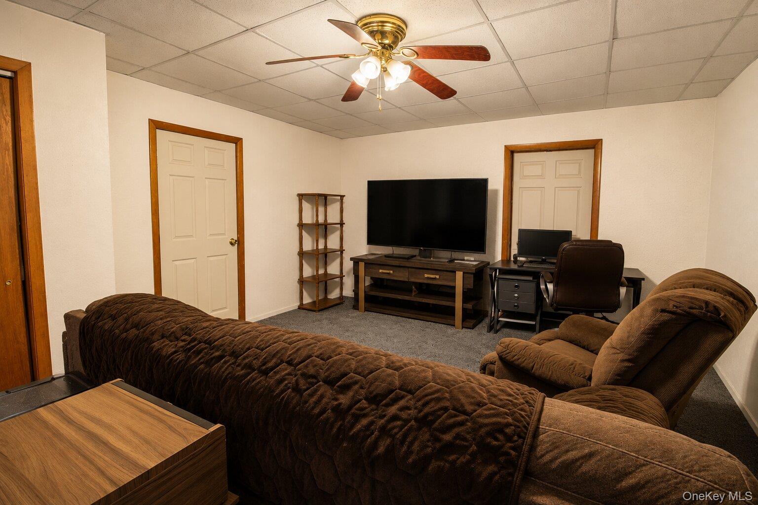 105 Carson Avenue – For Sale photo 4