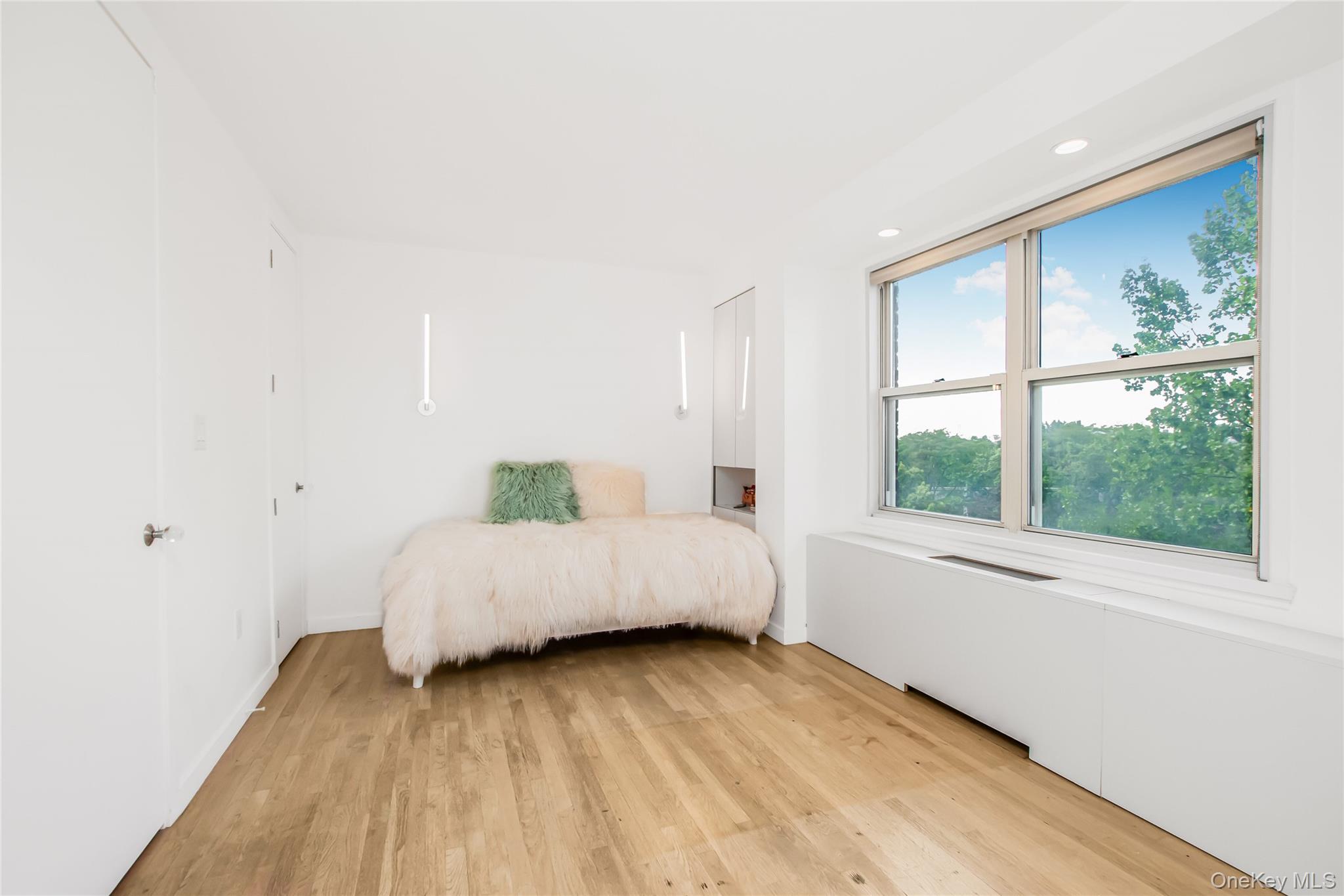 3777 Independence Avenue, Unit 7H photo 16