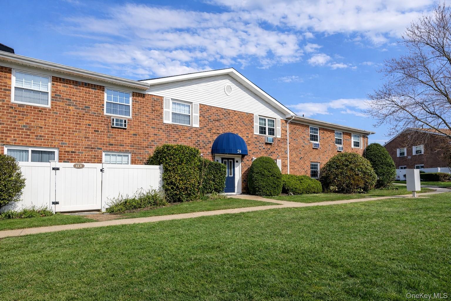460 Old Town Road, Unit 24-O