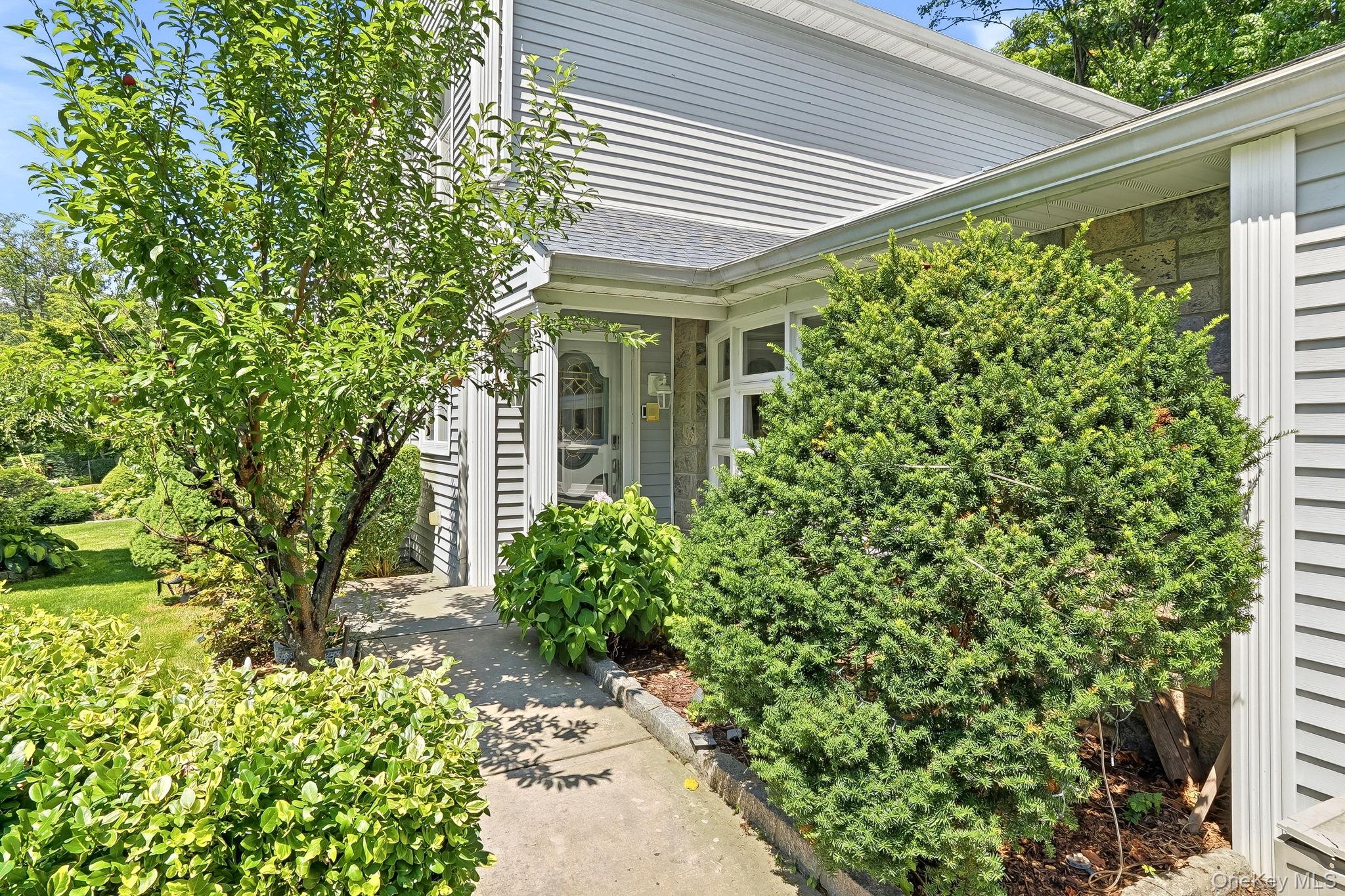 75 Glen Forest Street – For Sale photo 3