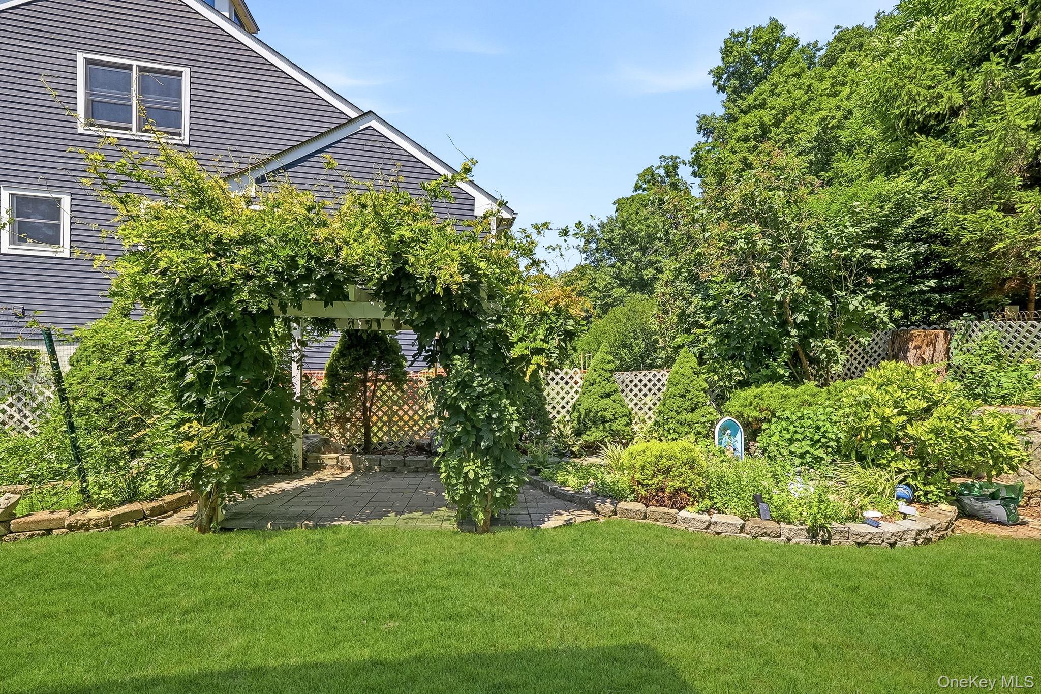 75 Glen Forest Street – For Sale photo 44