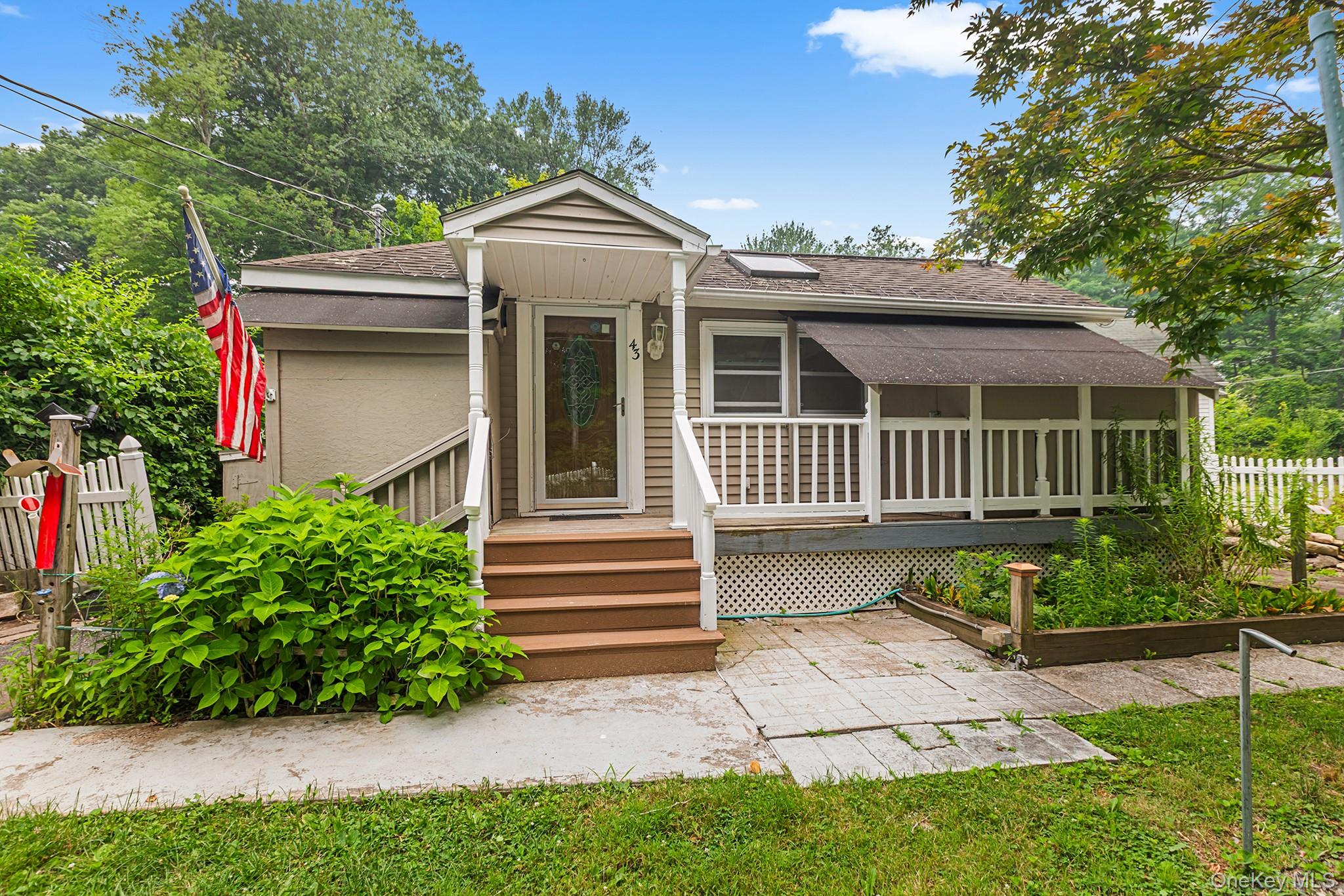 43 W Croton Drive – For Sale