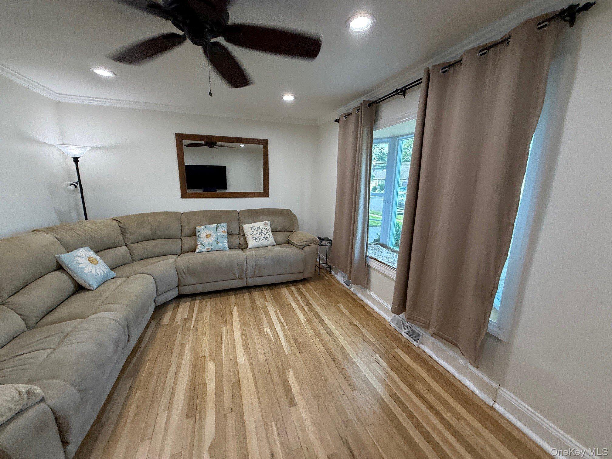 28 Central Avenue – For Sale photo 5