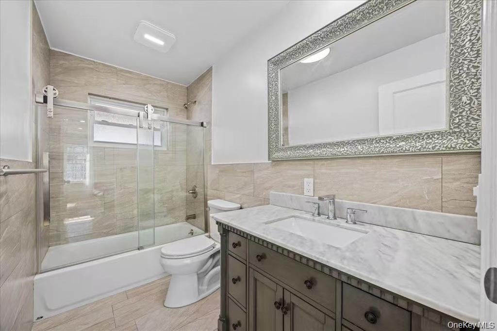 642 Lenore Lane – For Sale photo 7