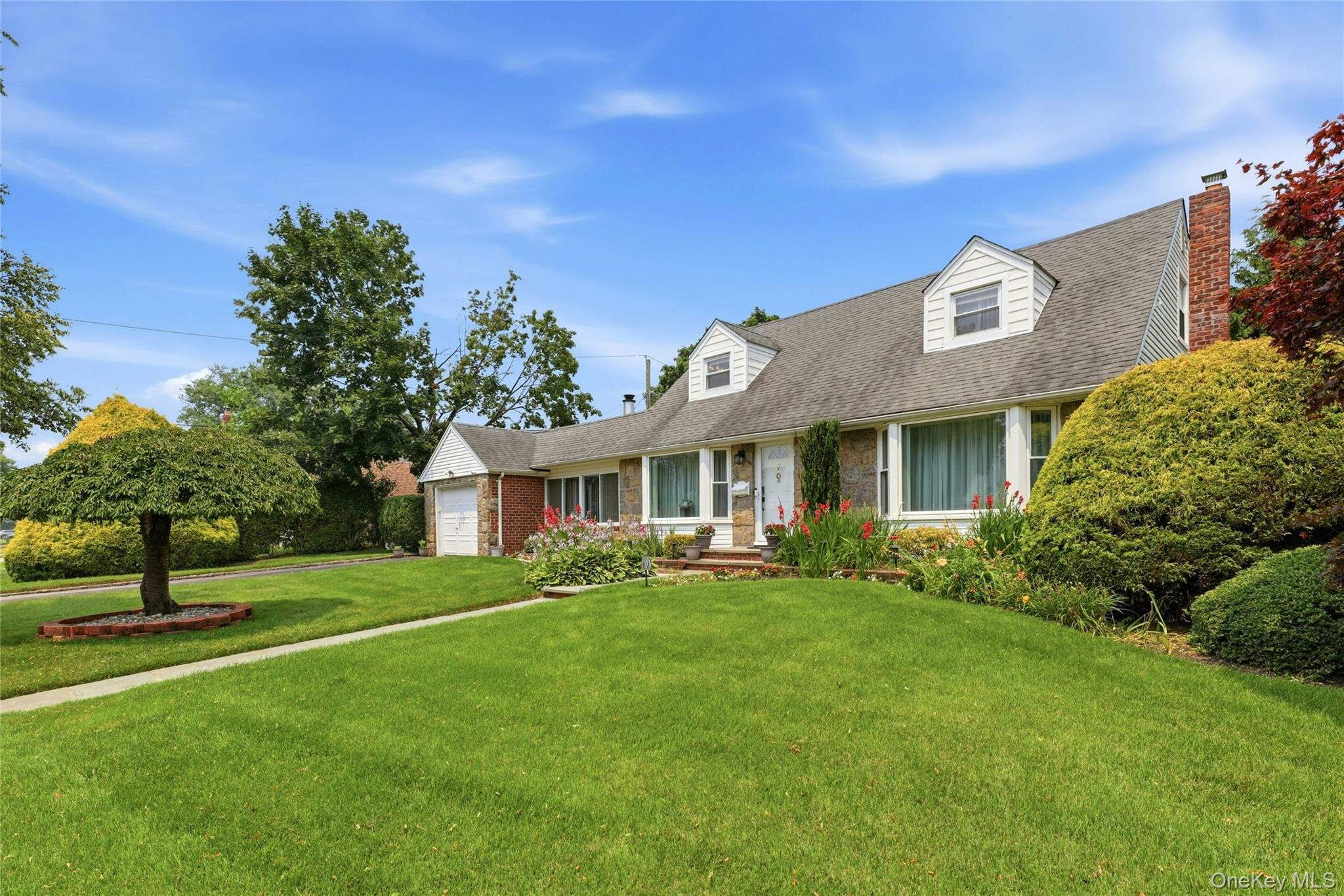 70 Birchwood Drive – For Sale photo 4