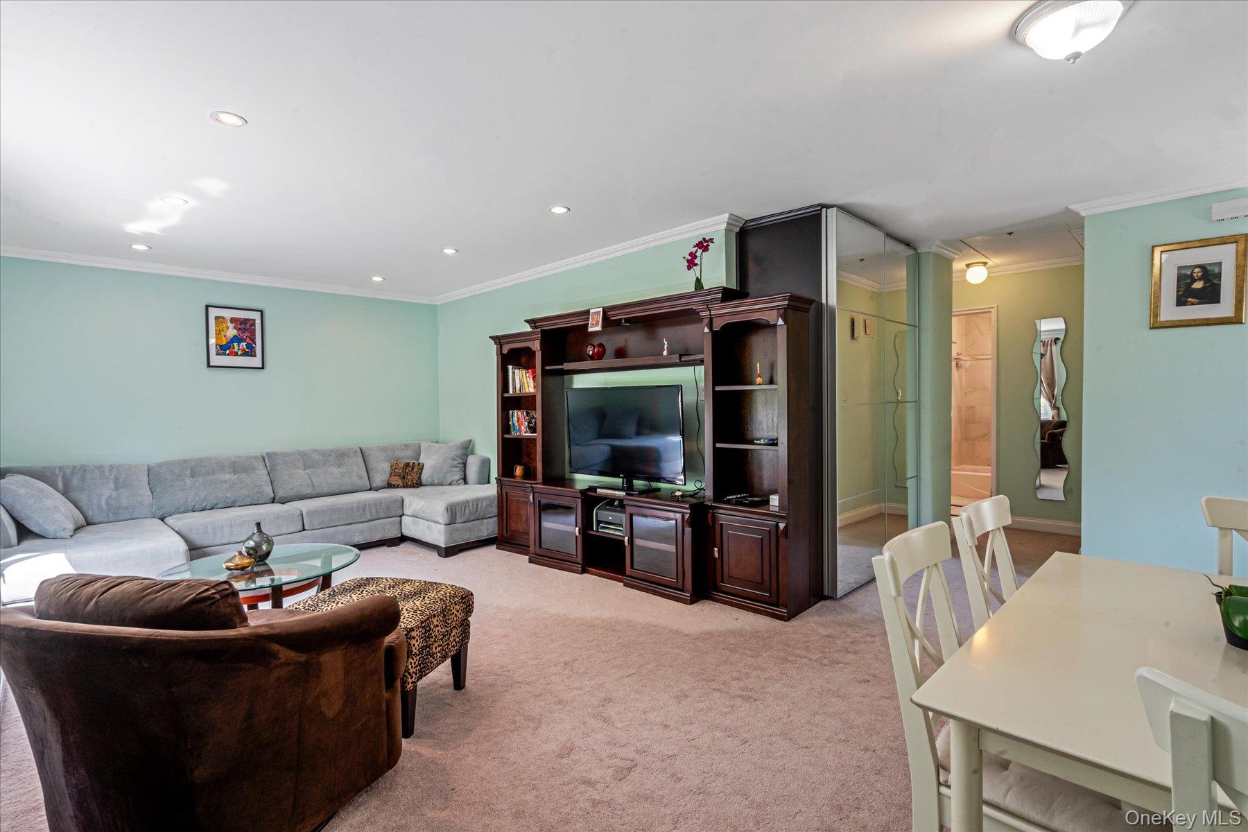 209-87 18th Avenue, Unit 196 photo 7