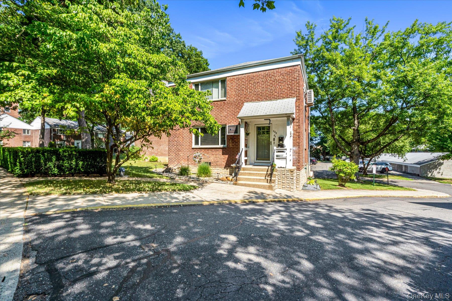 209-87 18th Avenue, Unit 196 photo 13