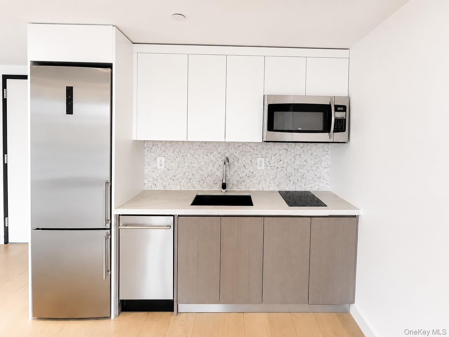 2128 Ocean Avenue, Unit 4G photo 4