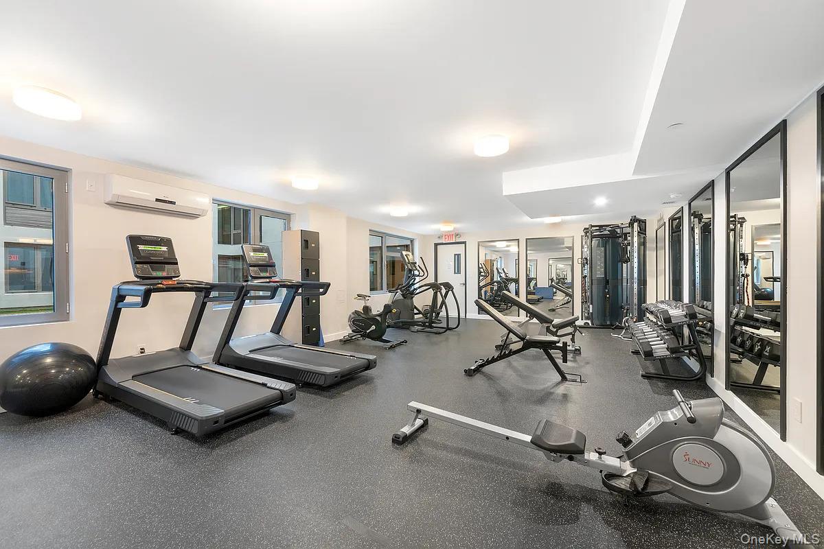 2128 Ocean Avenue, Unit 4G photo 10
