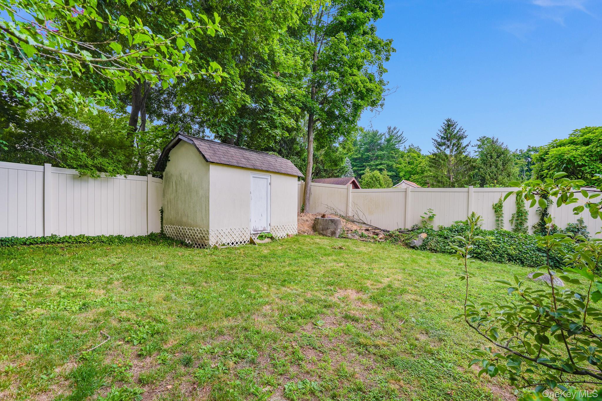 211 Pomeroy Street – For Sale photo 41
