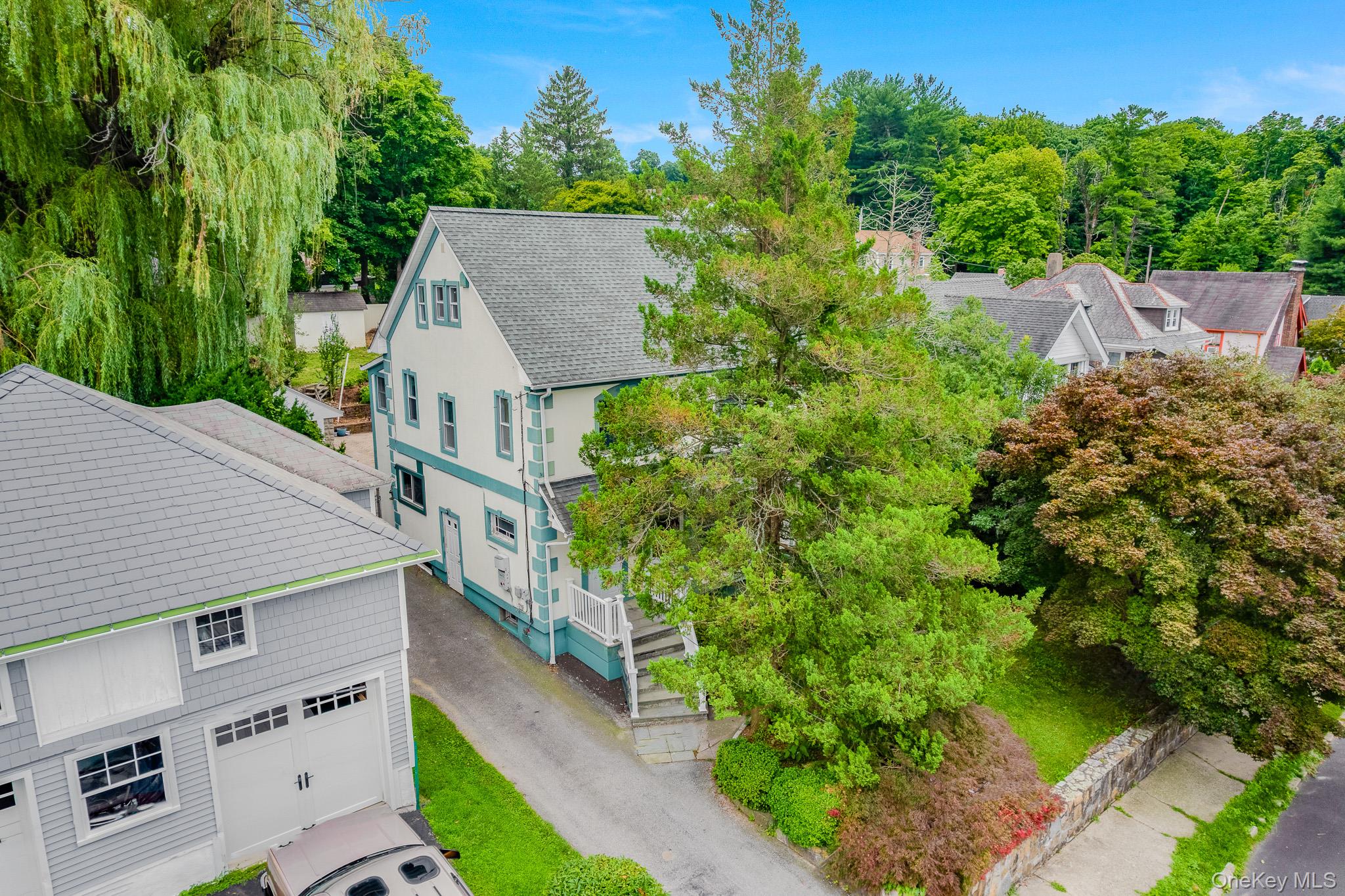 211 Pomeroy Street – For Sale photo 4