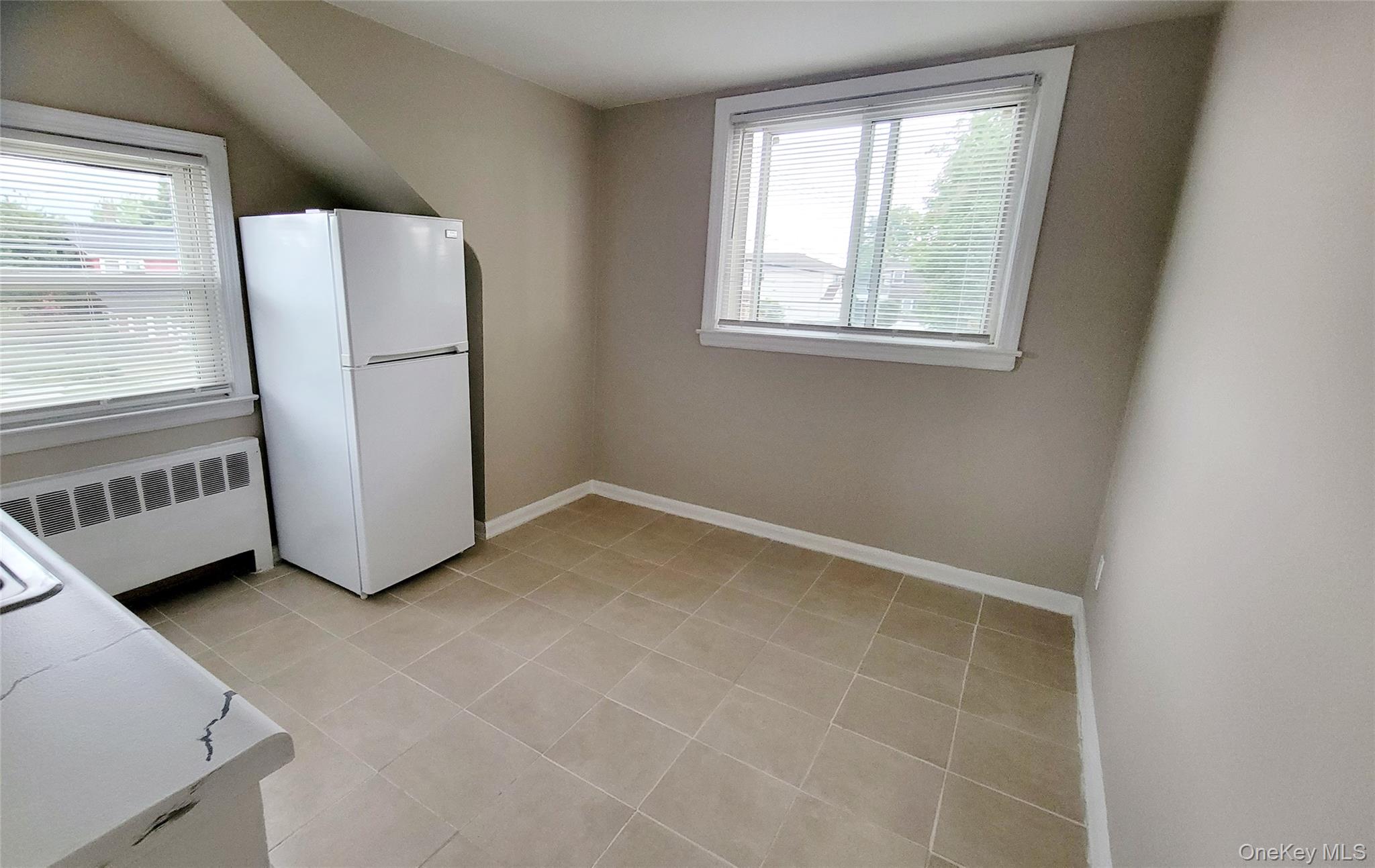 7 E Jefferson Avenue, Unit 2 photo 4