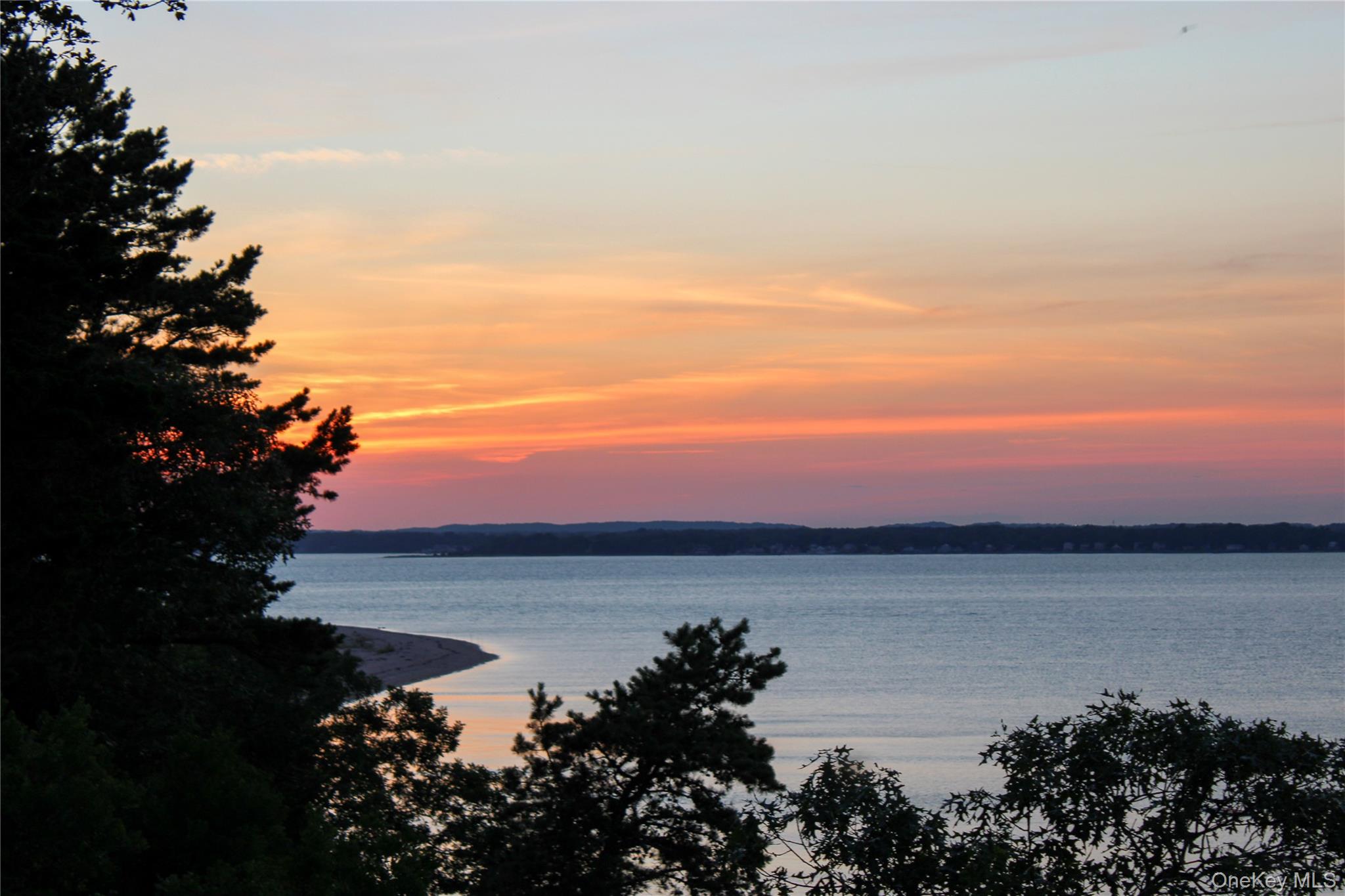 46 Red Cedar Point Road – For Sale photo 2