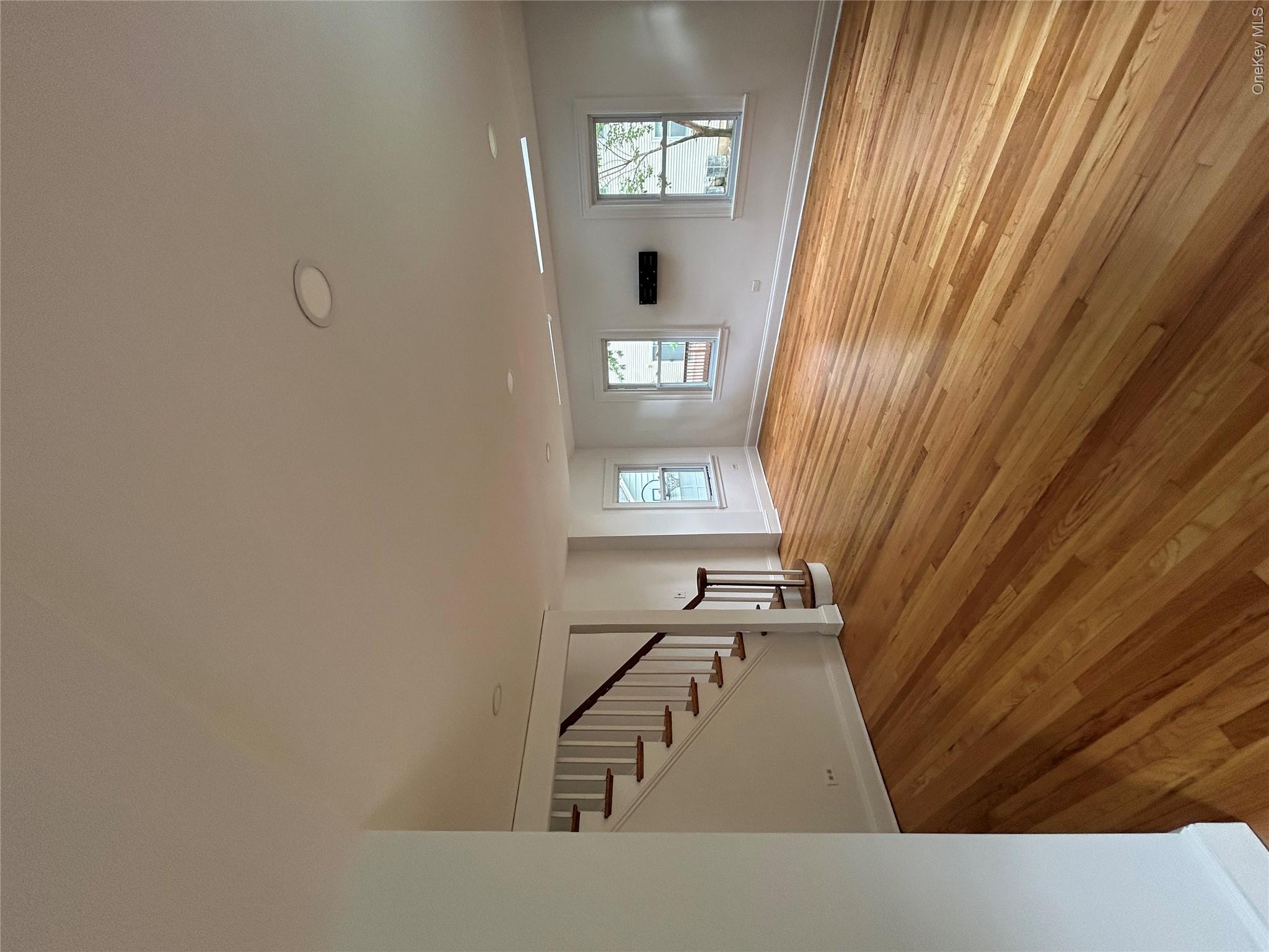 4 Potters Court – For Rent photo 4