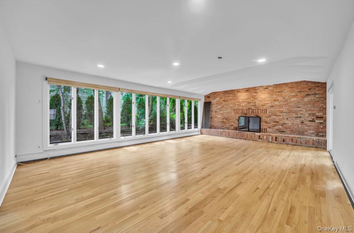 4 Potters Court – For Rent photo 3