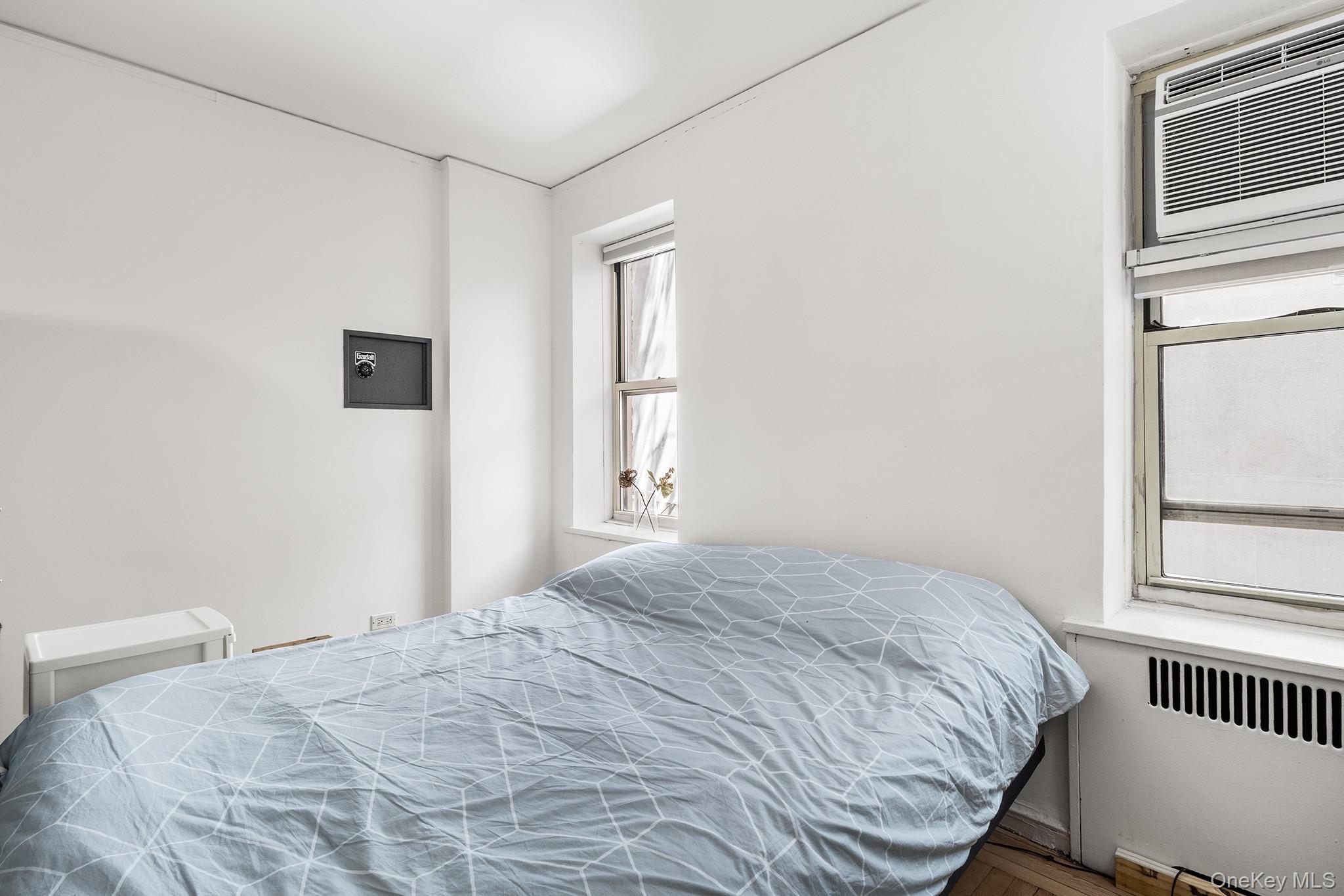 75 Bank Street, Unit 1B photo 15