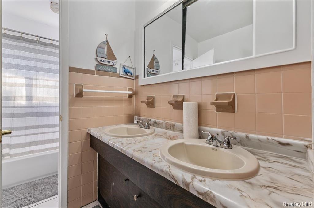 22 Hudson Place – For Rent photo 12