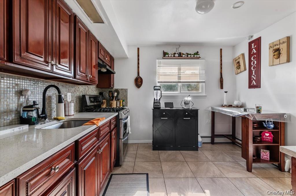 22 Hudson Place – For Rent photo 6
