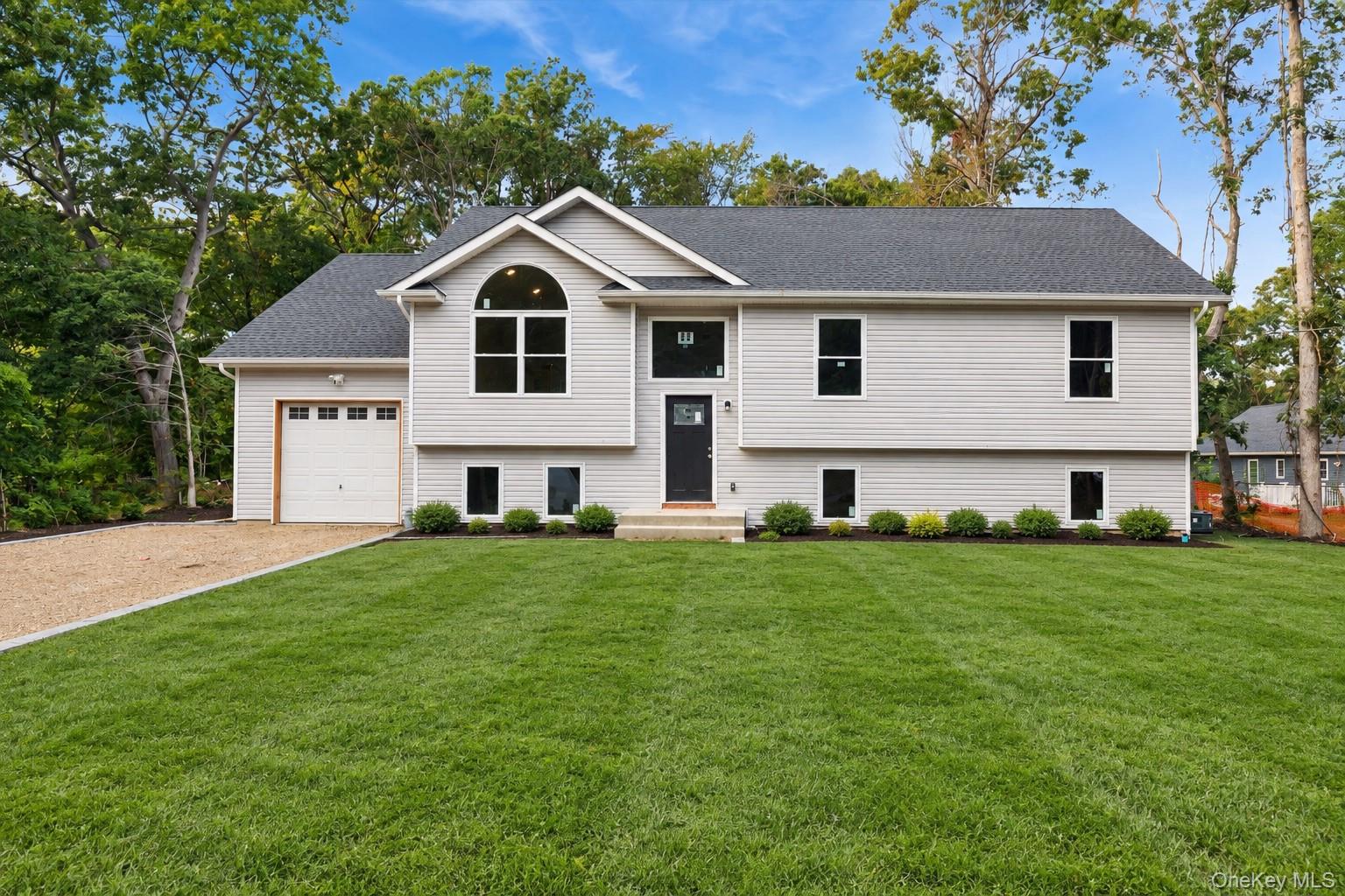 129 Cedar Lane – For Sale